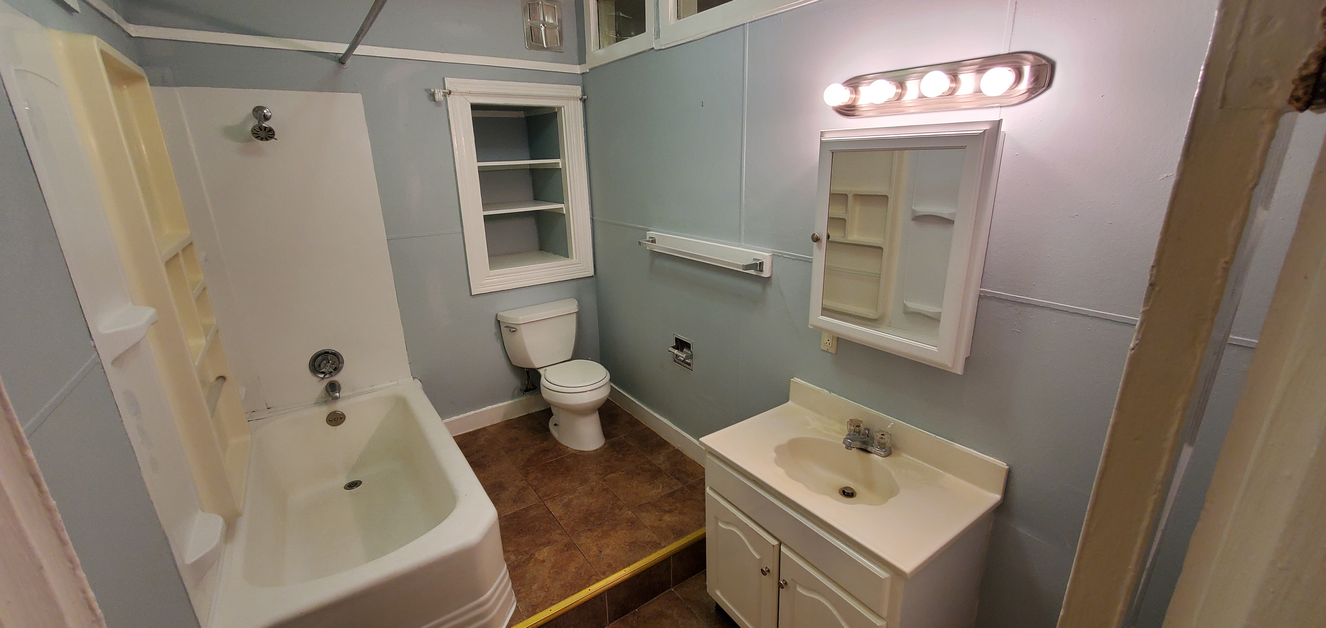 1 bed, 1 bath apartment for rent at 82 Rockland St Unit 3F, Roxbury — photo 6 of 8