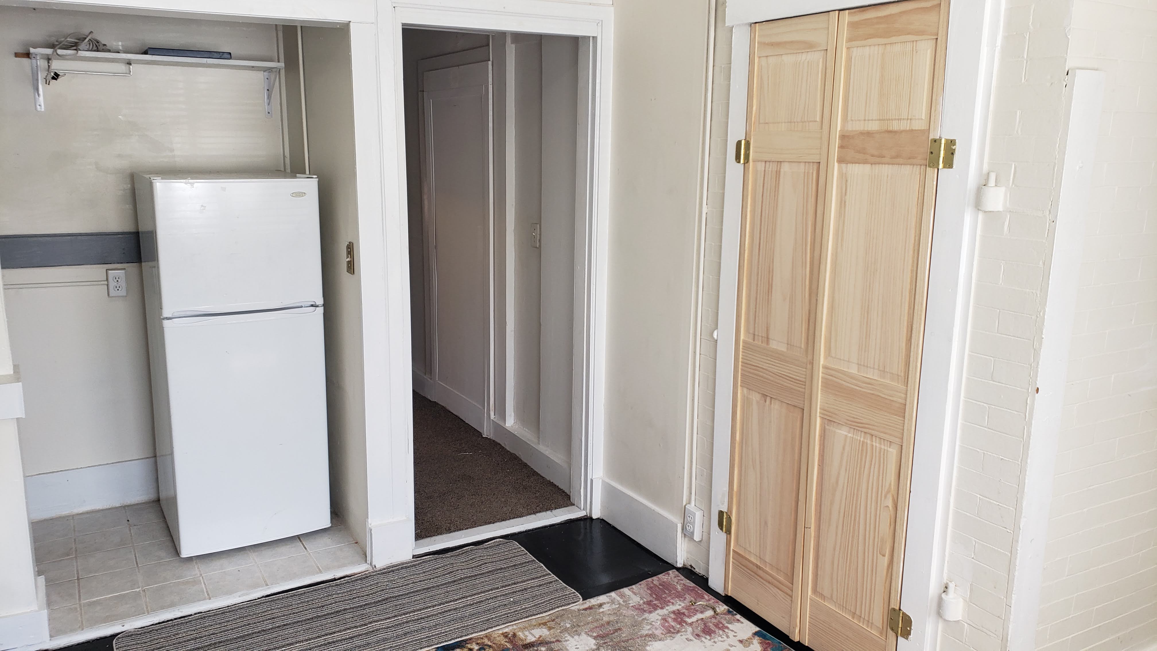 Studio bed, 1 bath apartment for rent at 35 Chestnut Hill Unit 5, Brighton — photo 6 of 8