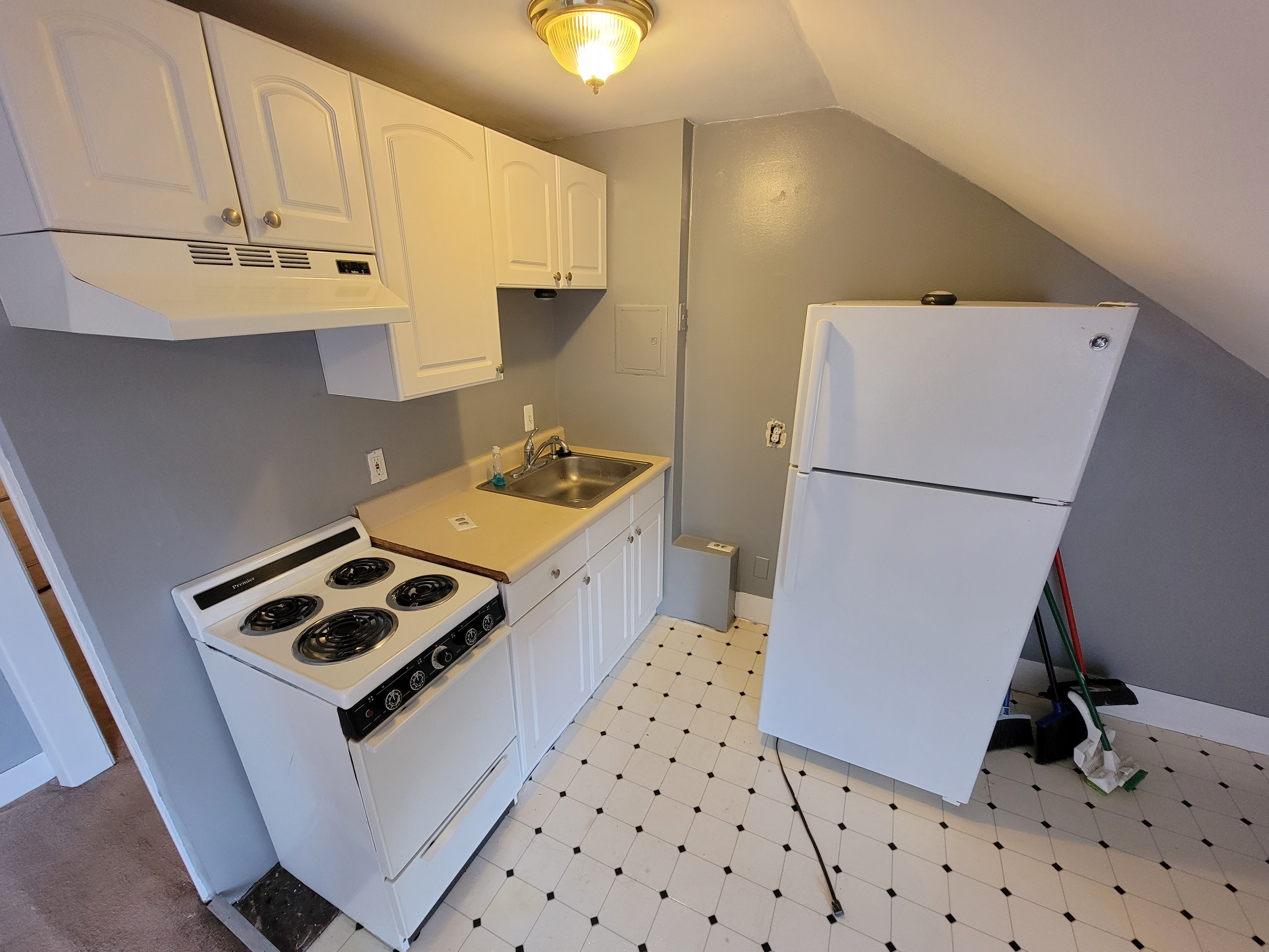 1 bed, 1 bath apartment for rent at 679 Massachusetts Ave Unit 4, South End — photo 4 of 13
