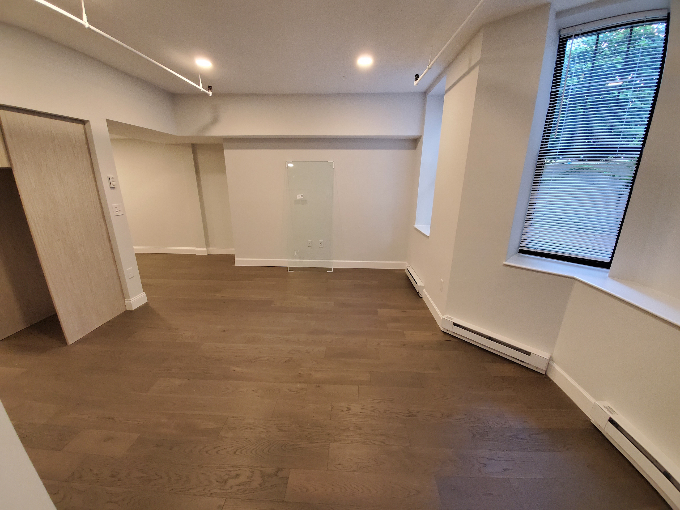 1 bed, 1 bath apartment for rent at 105 Queensberry St Unit Bb, Fenway — photo 4 of 27