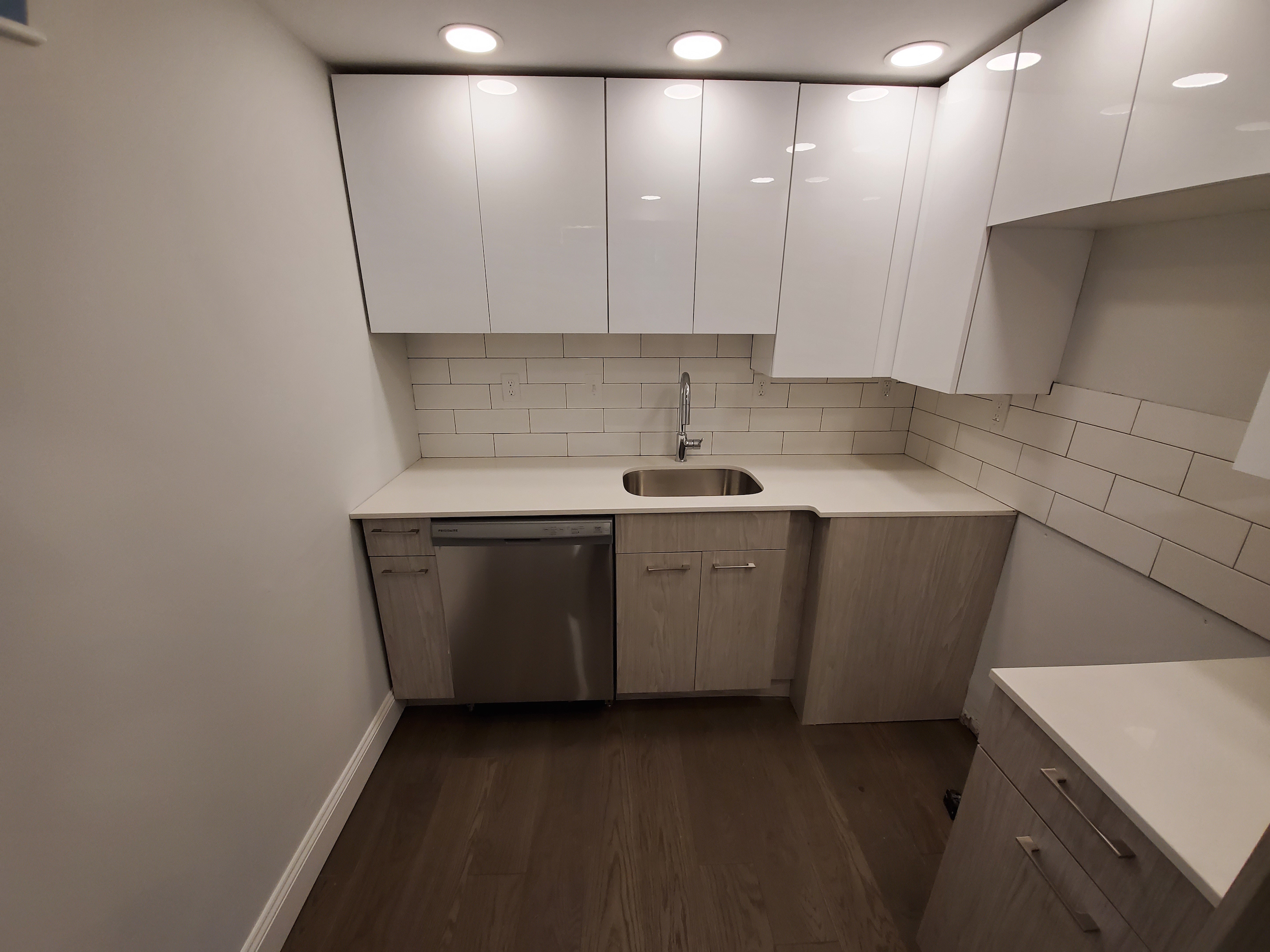 1 bed, 1 bath apartment for rent at 105 Queensberry St Unit Bb, Fenway — photo 7 of 27