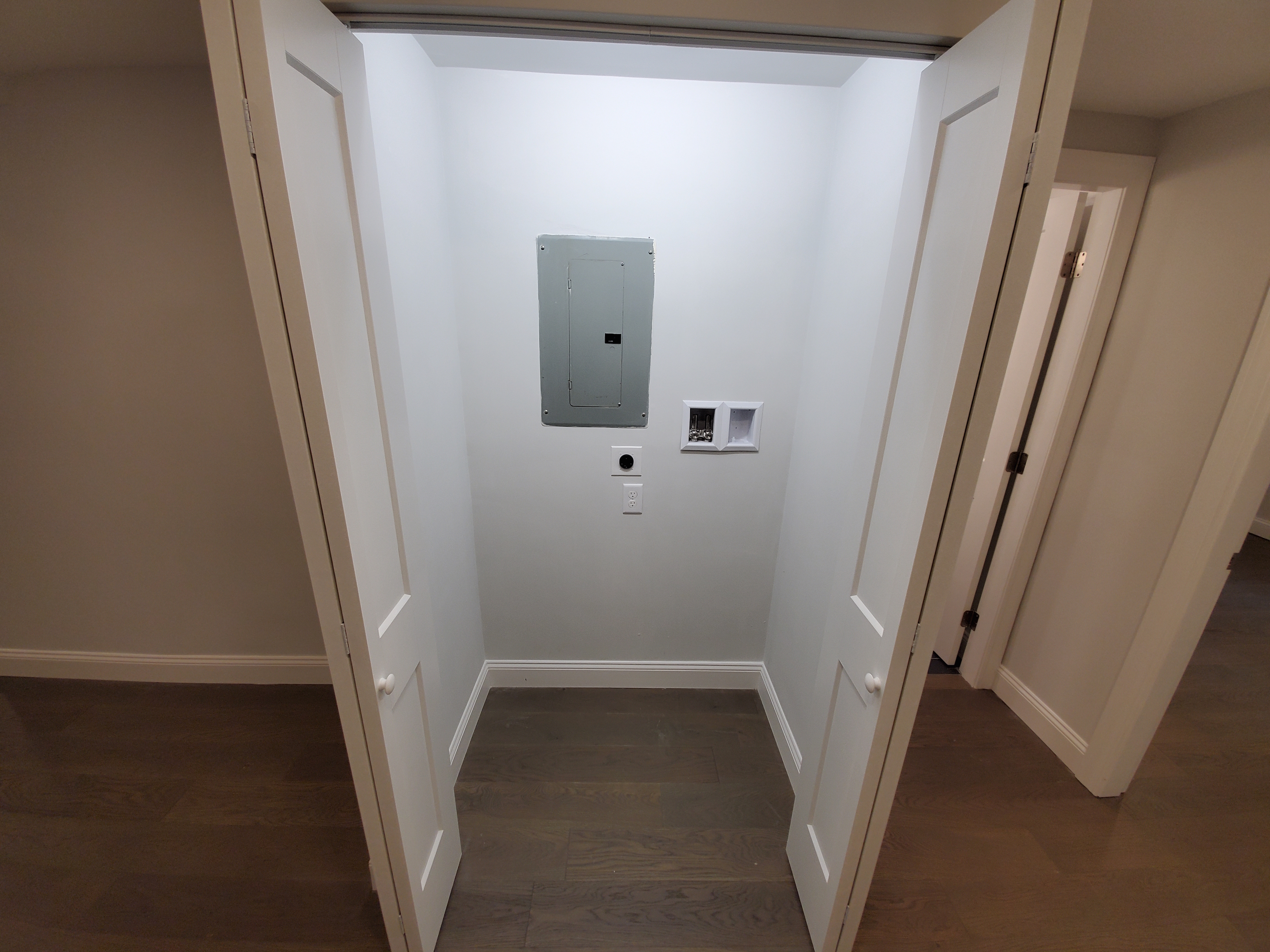 1 bed, 1 bath apartment for rent at 105 Queensberry St Unit Bb, Fenway — photo 24 of 27