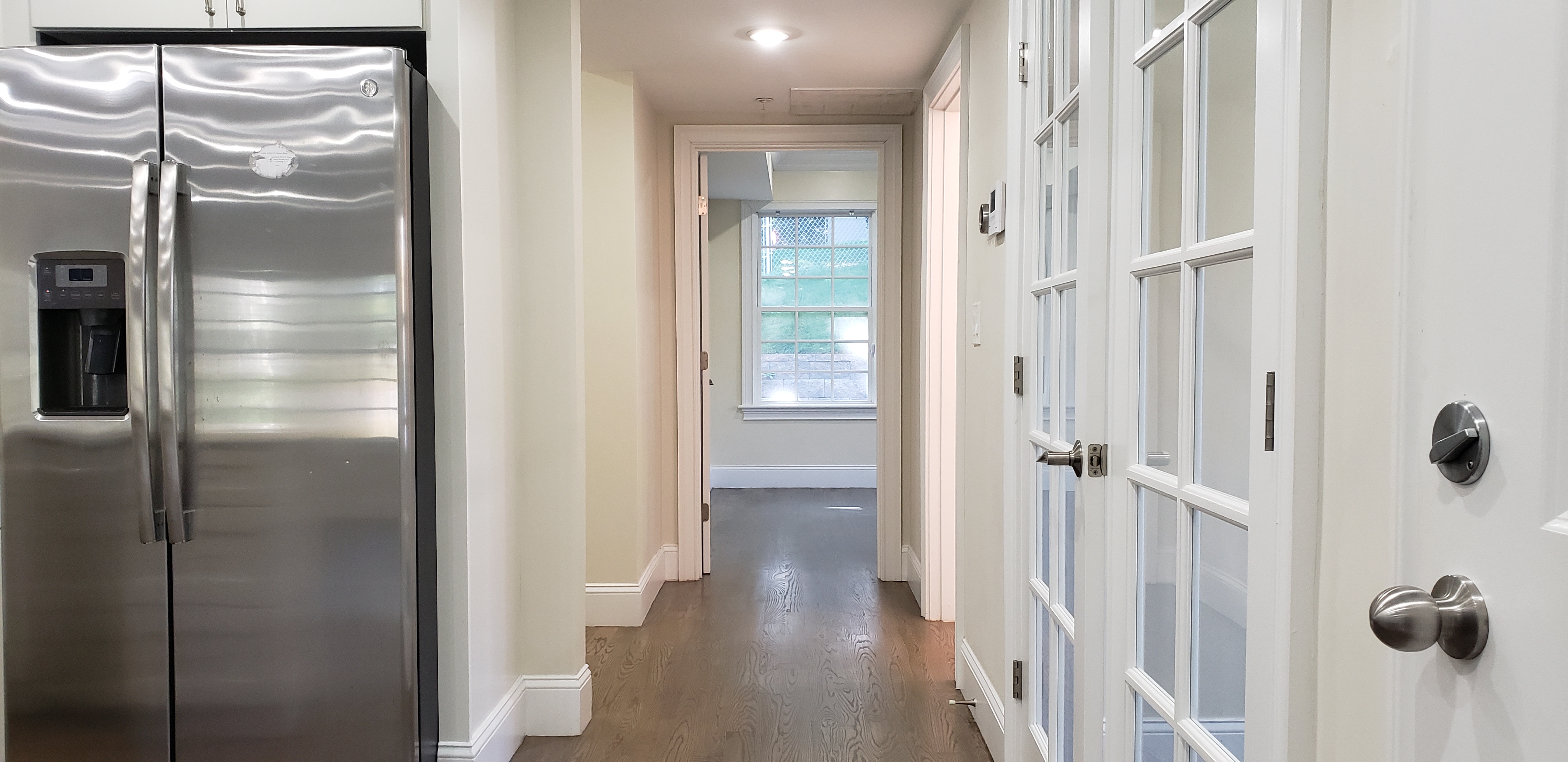 3.5 bed, 2 bath apartment for rent at 56 Cedar St Unit 1, Roxbury — photo 4 of 29