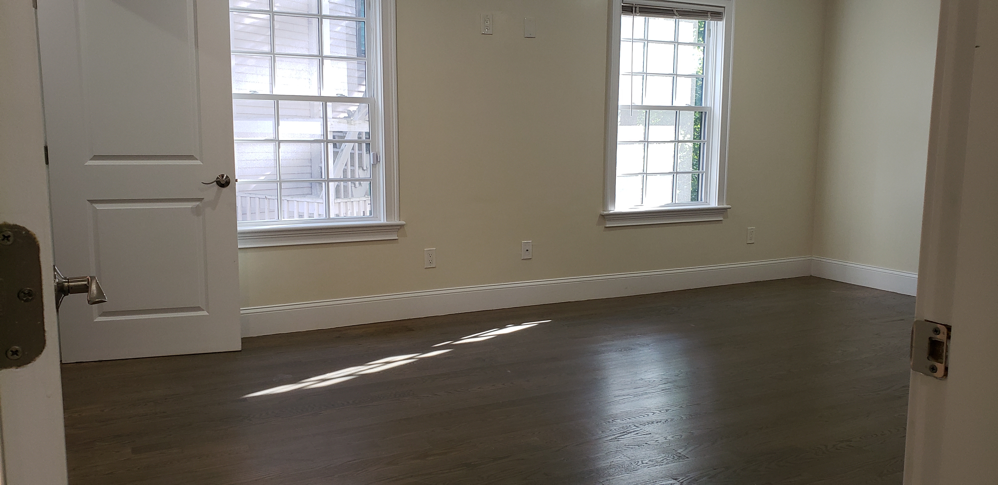3.5 bed, 2 bath apartment for rent at 56 Cedar St Unit 1, Roxbury — photo 9 of 29