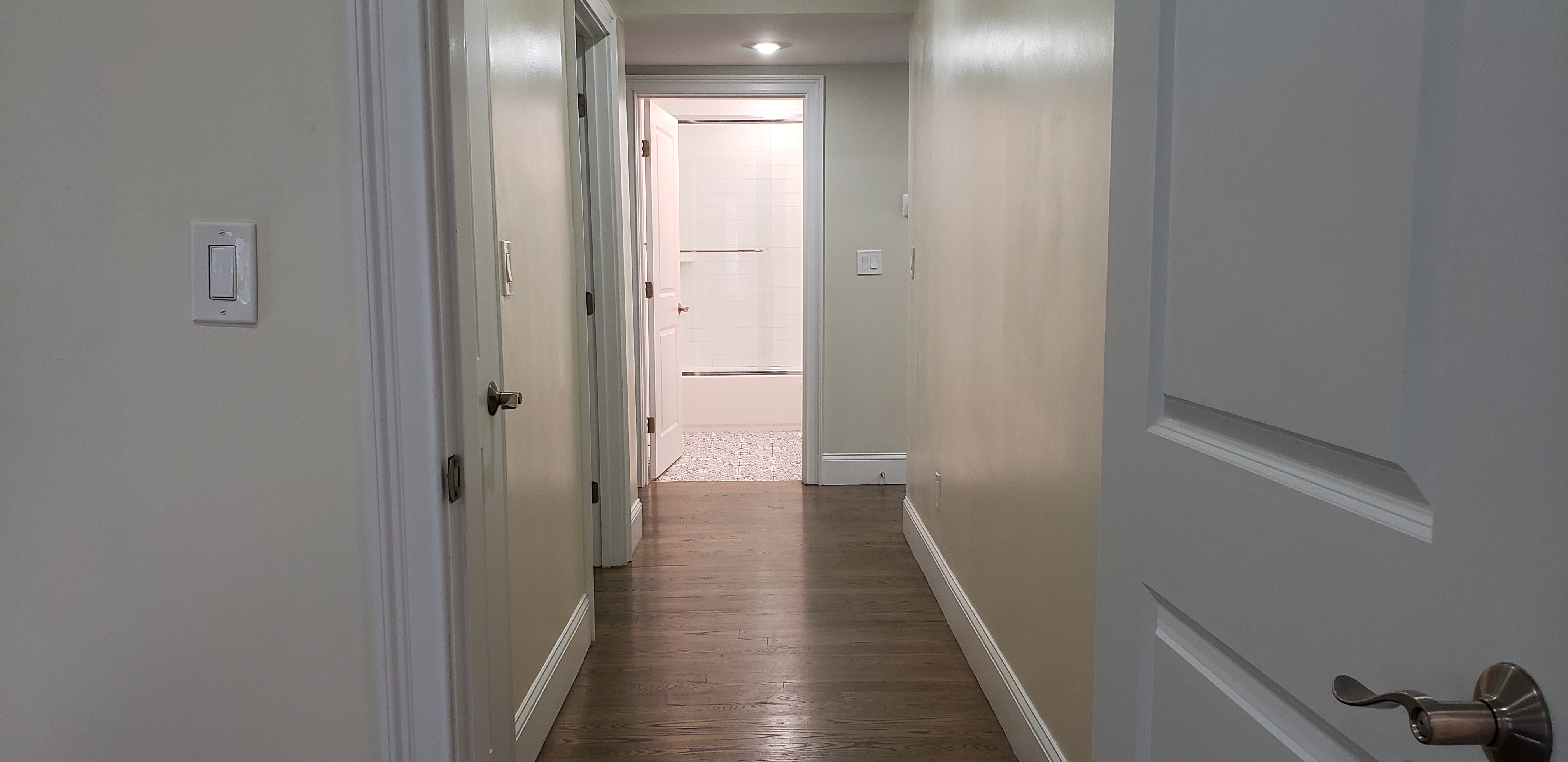 3.5 bed, 2 bath apartment for rent at 56 Cedar St Unit 1, Roxbury — photo 18 of 29