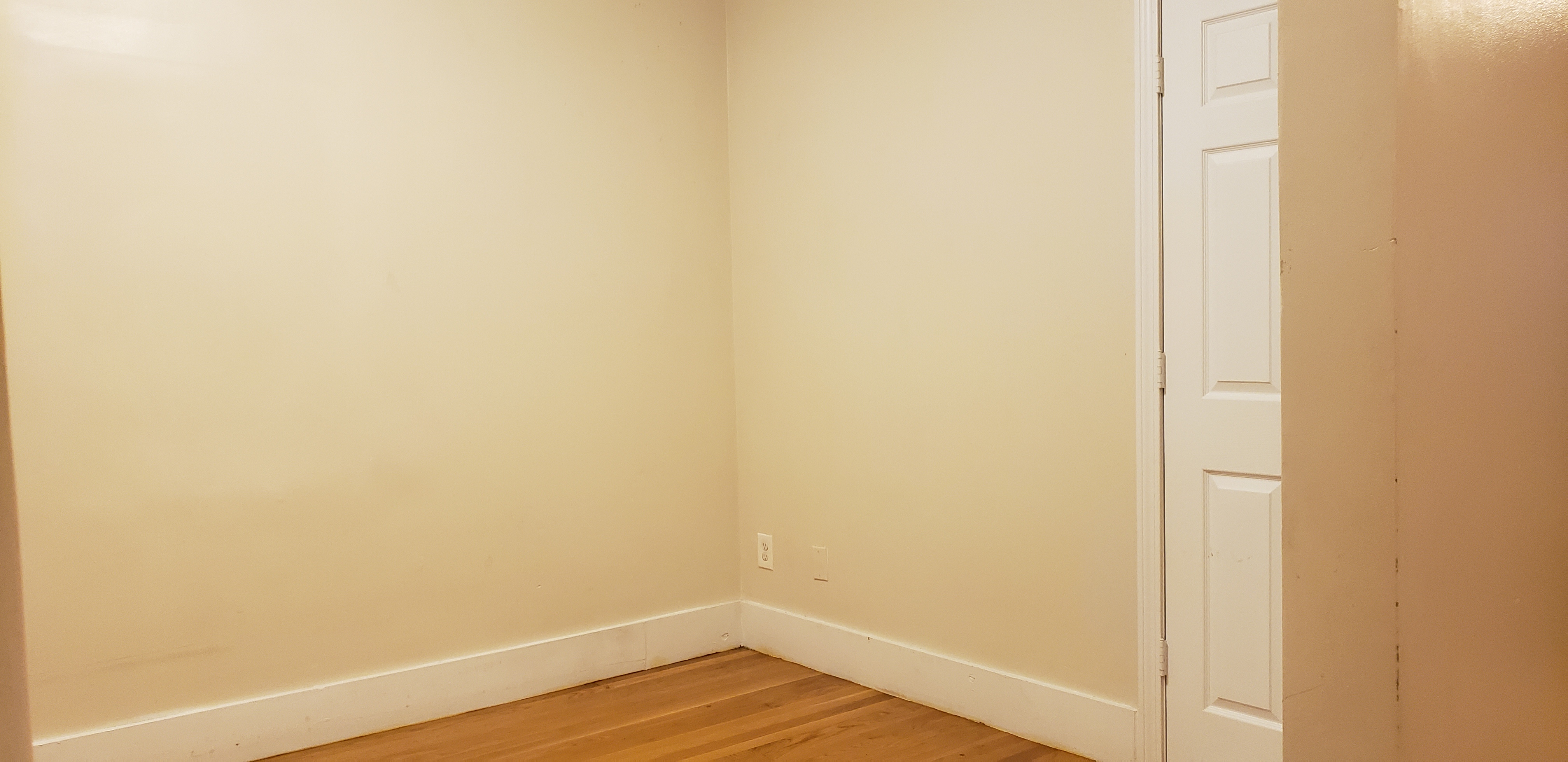 3 bed, 1 bath apartment for rent at 223 Washington St Unit 2, Roxbury — photo 8 of 11