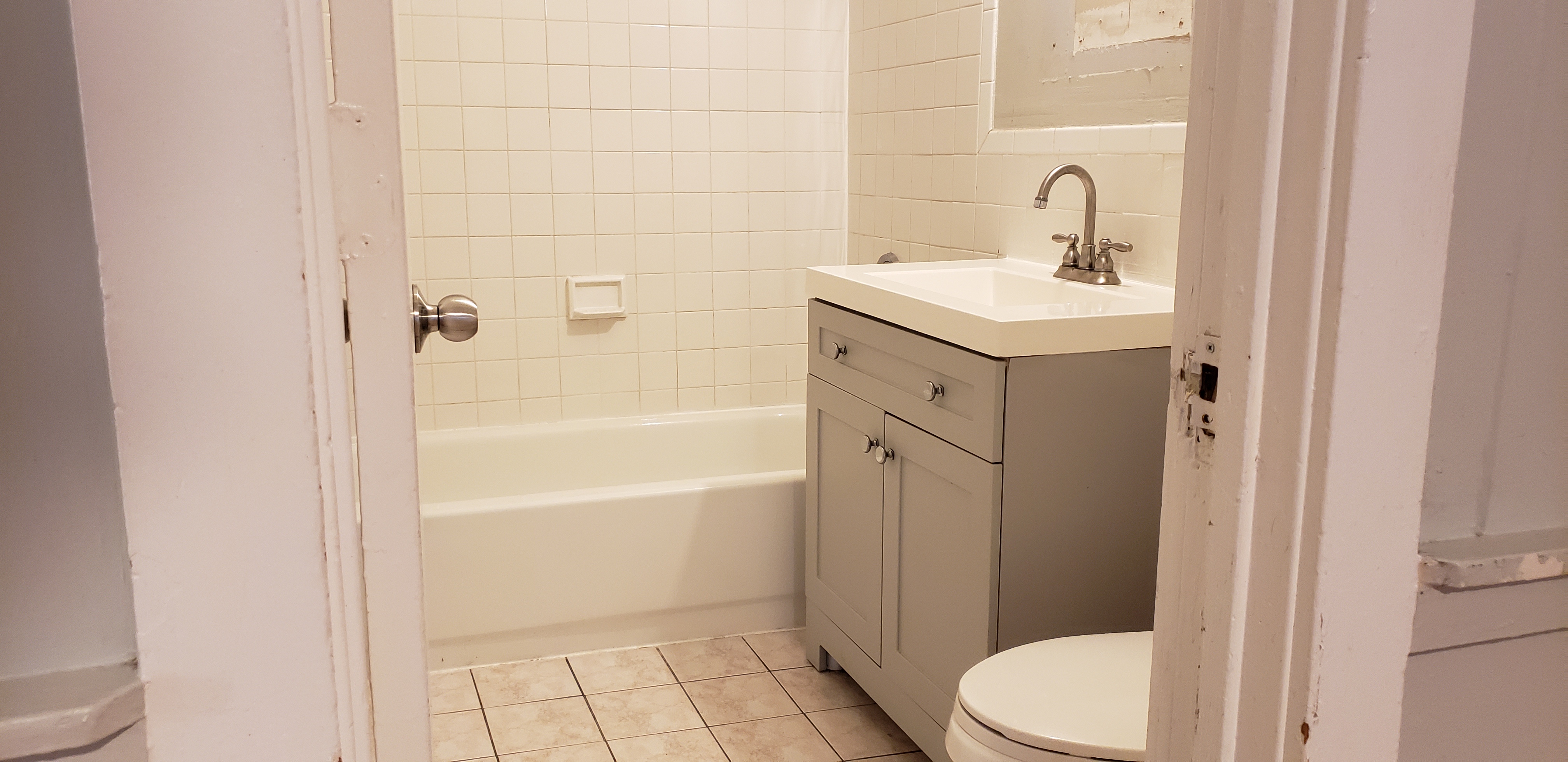 3 bed, 1 bath apartment for rent at 25 Dunlap St Unit 2, Dorchester — photo 10 of 20