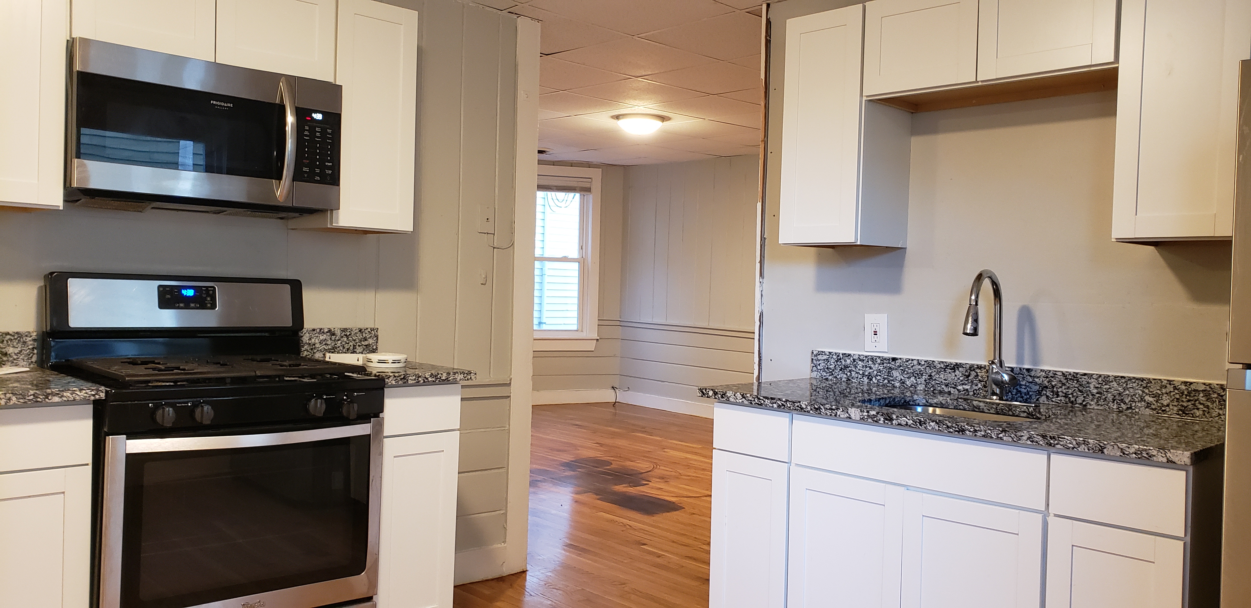 3 bed, 1 bath apartment for rent at 25 Dunlap St Unit 2, Dorchester — photo 2 of 20