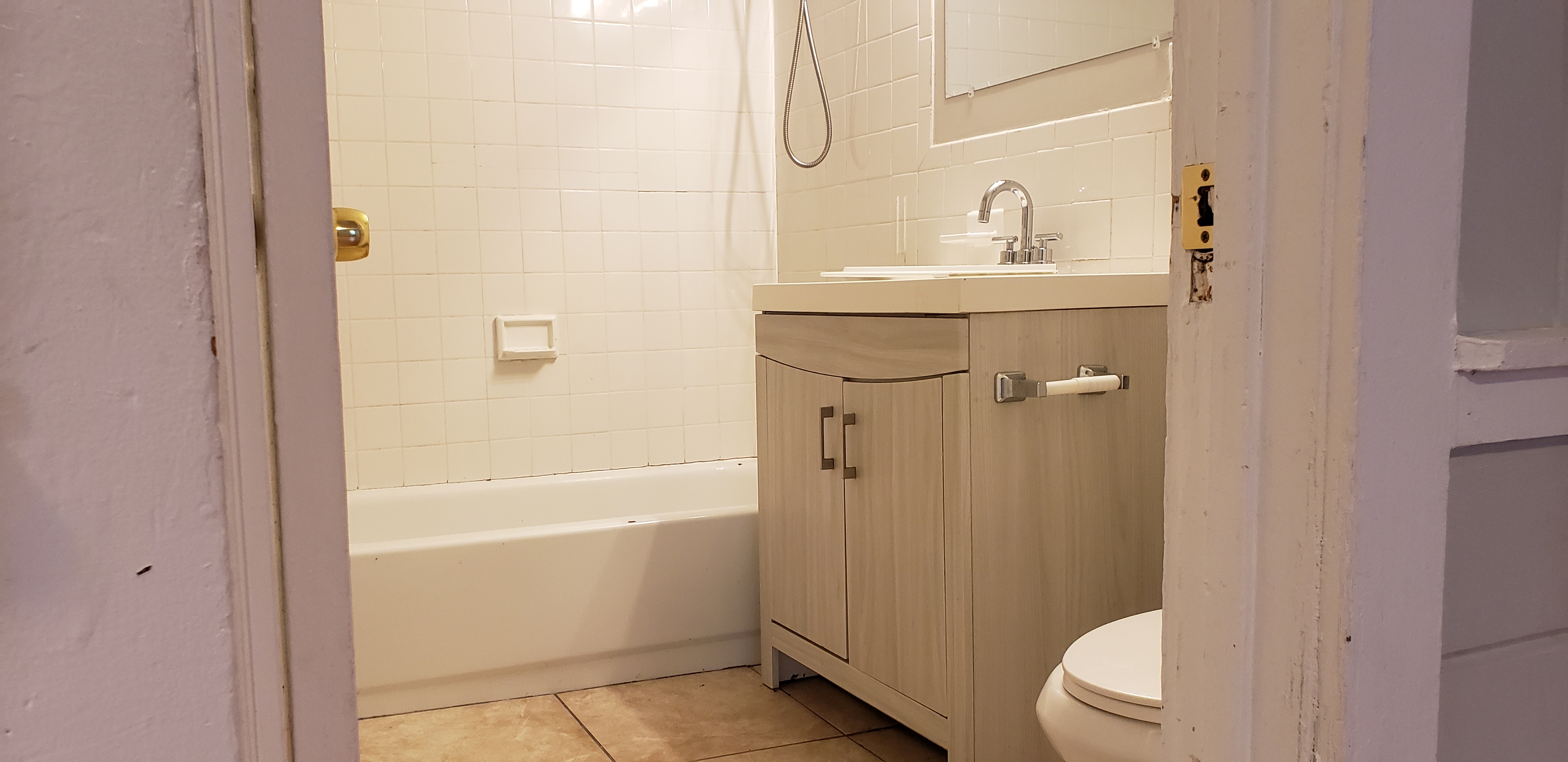 3 bed, 1 bath apartment for rent at 25 Dunlap St Unit 3, Dorchester — photo 9 of 17