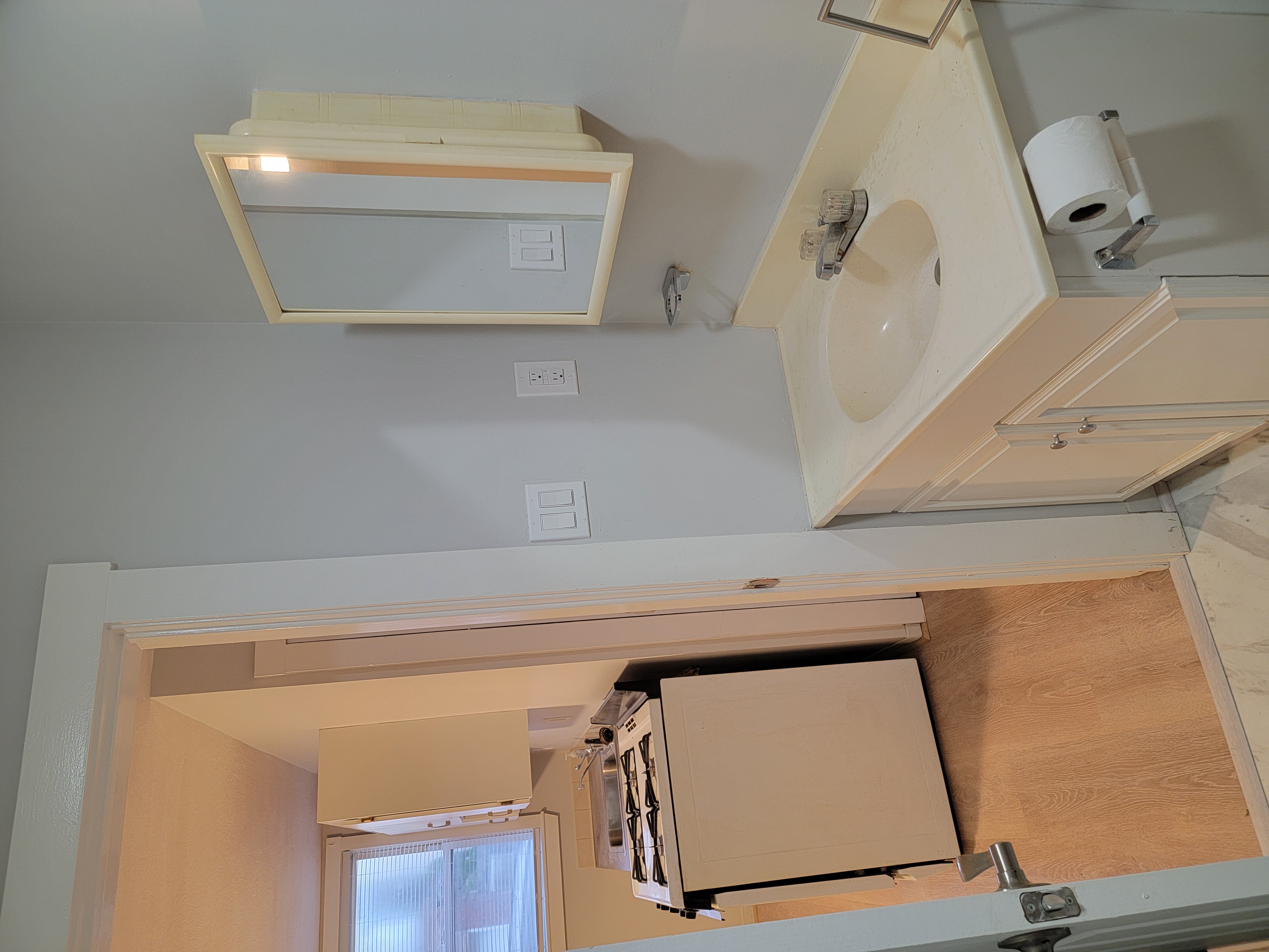 2 bed, 1 bath apartment for rent at 400 Saratoga St Unit 1, East Boston — photo 12 of 12
