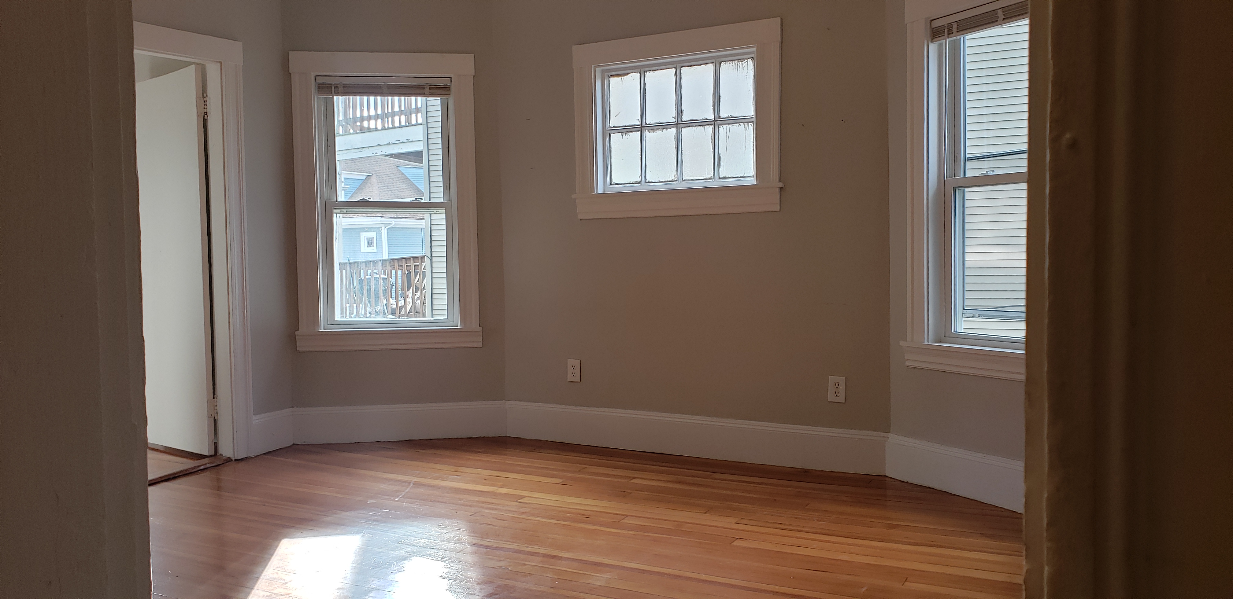 3 bed, 1 bath apartment for rent at 97 Brent St Unit 2, Dorchester — photo 2 of 20
