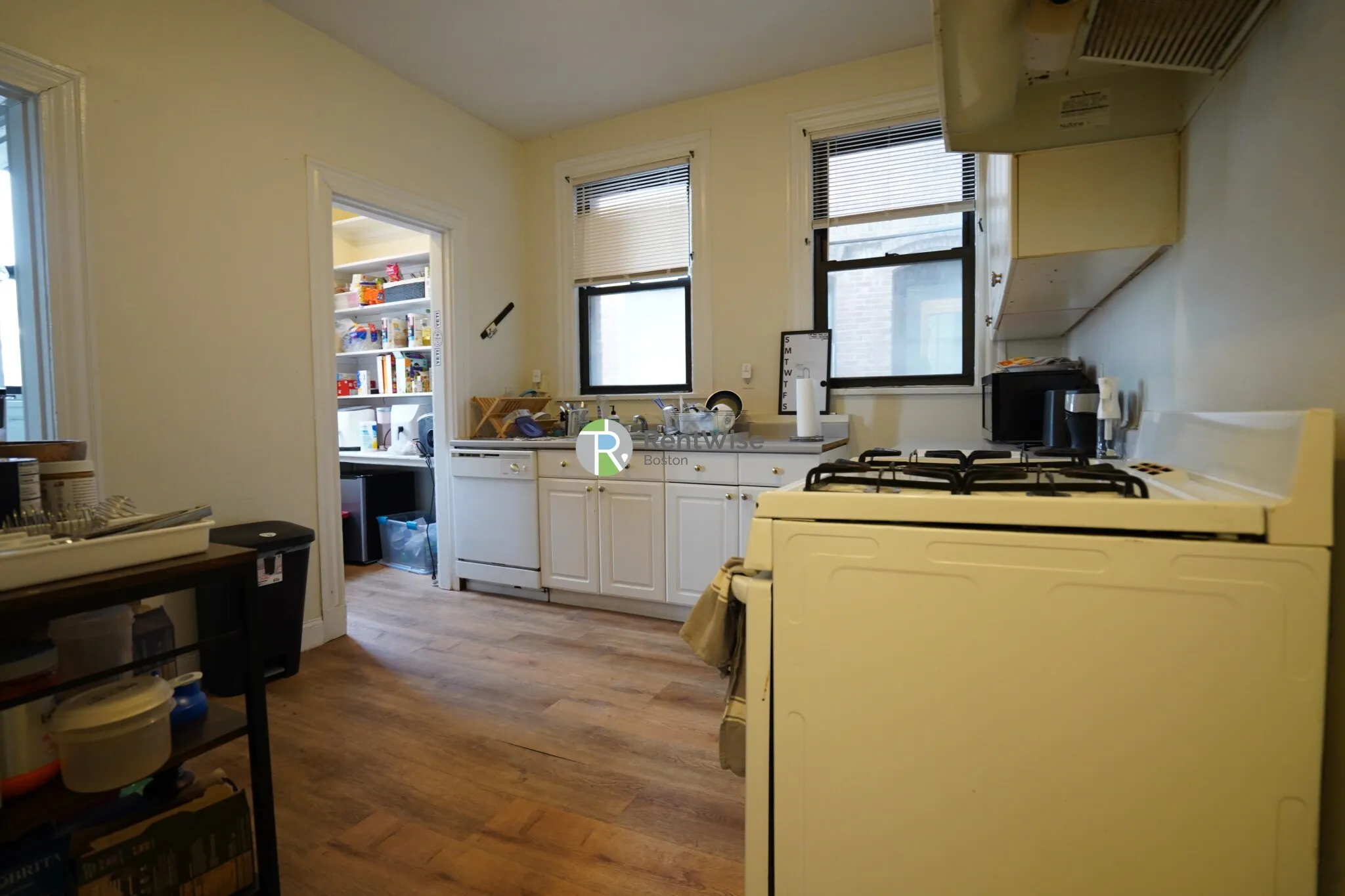 72 Gardner St, Allston