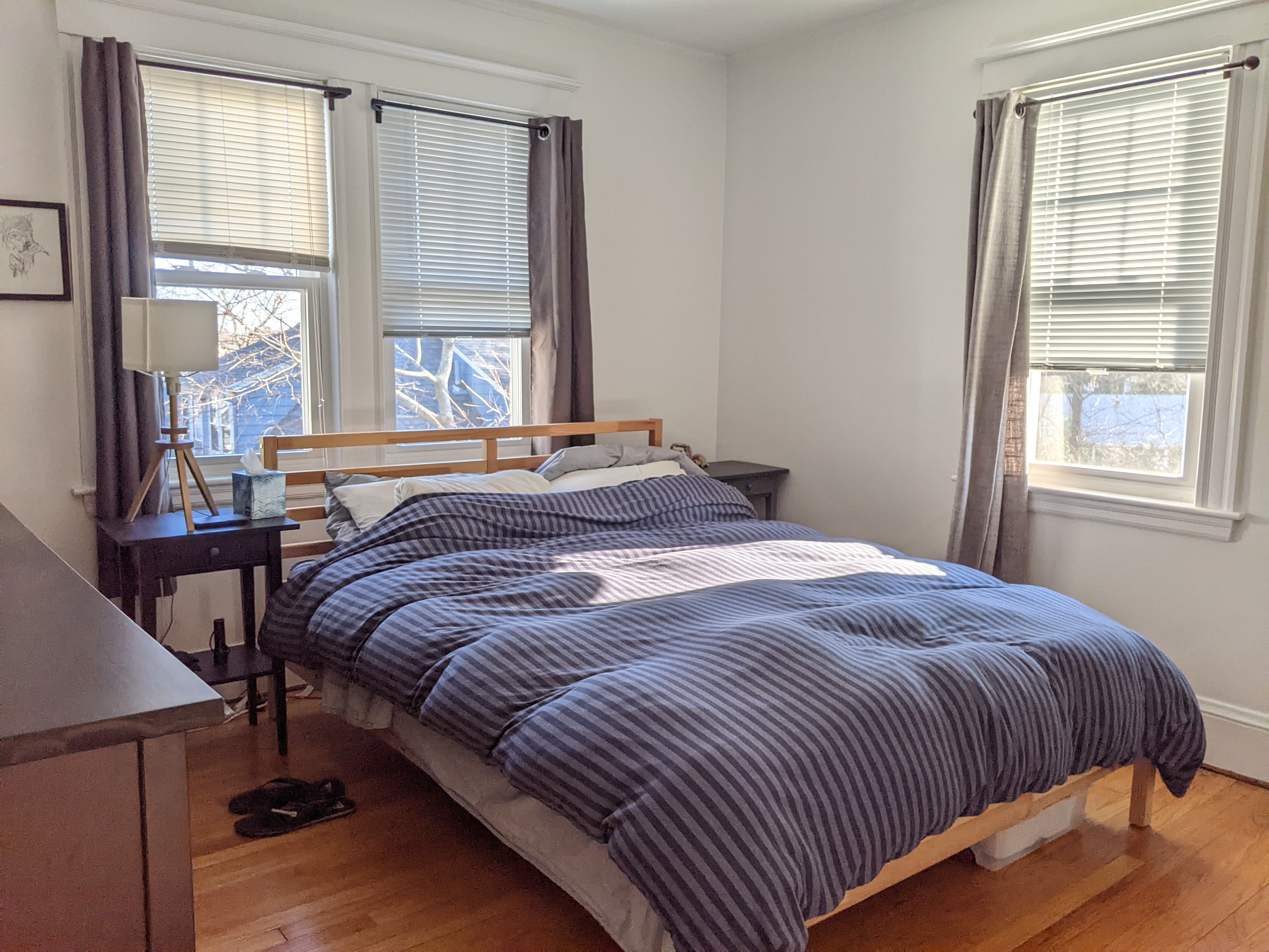 2.5 bed, 1 bath apartment for rent at 31 Bennington St Unit 31, Newton — photo 8 of 10
