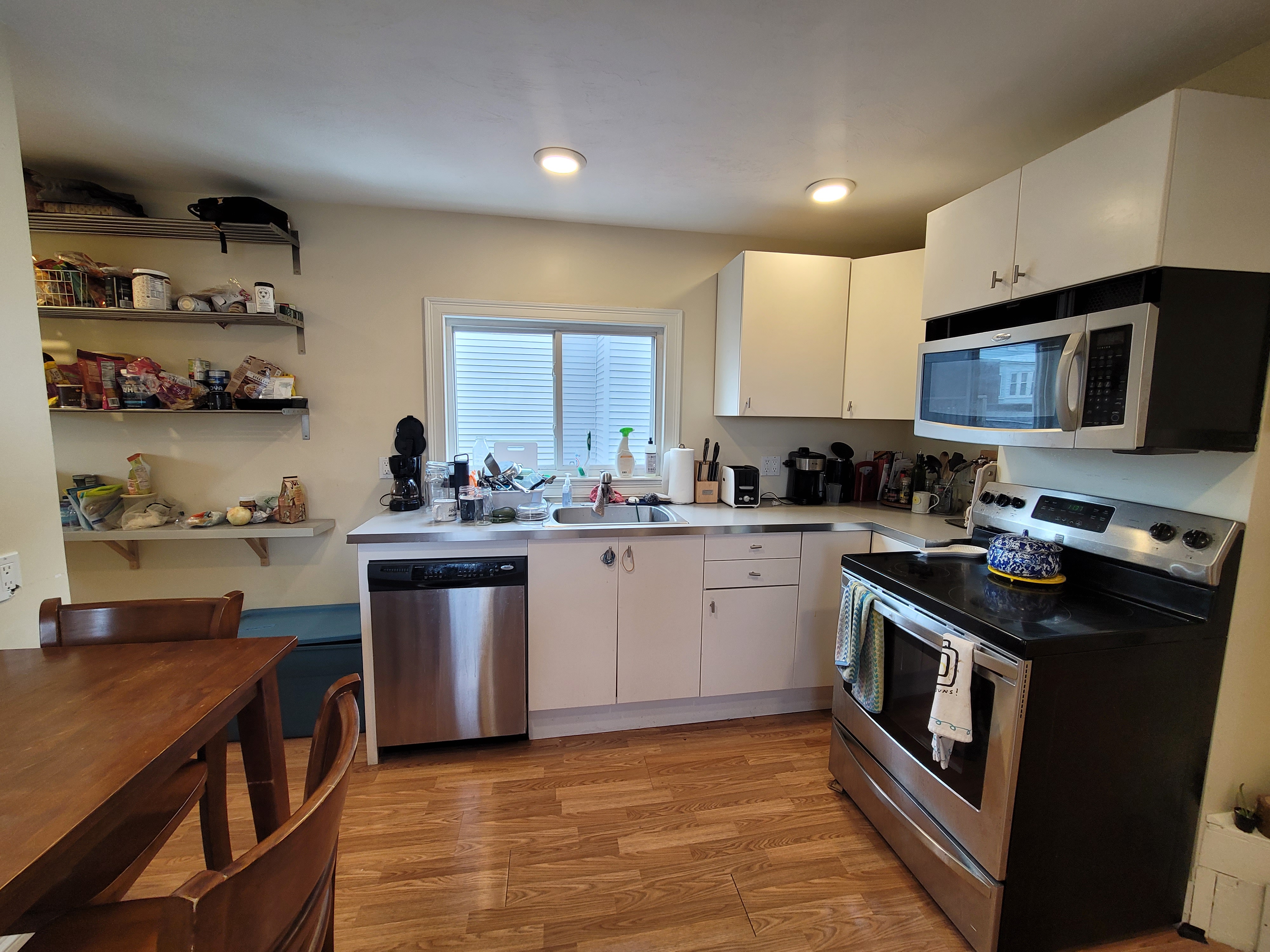 4 bed, 1 bath apartment for rent at 9 Wilson Ave Unit 2, Ball Square — photo 2 of 28