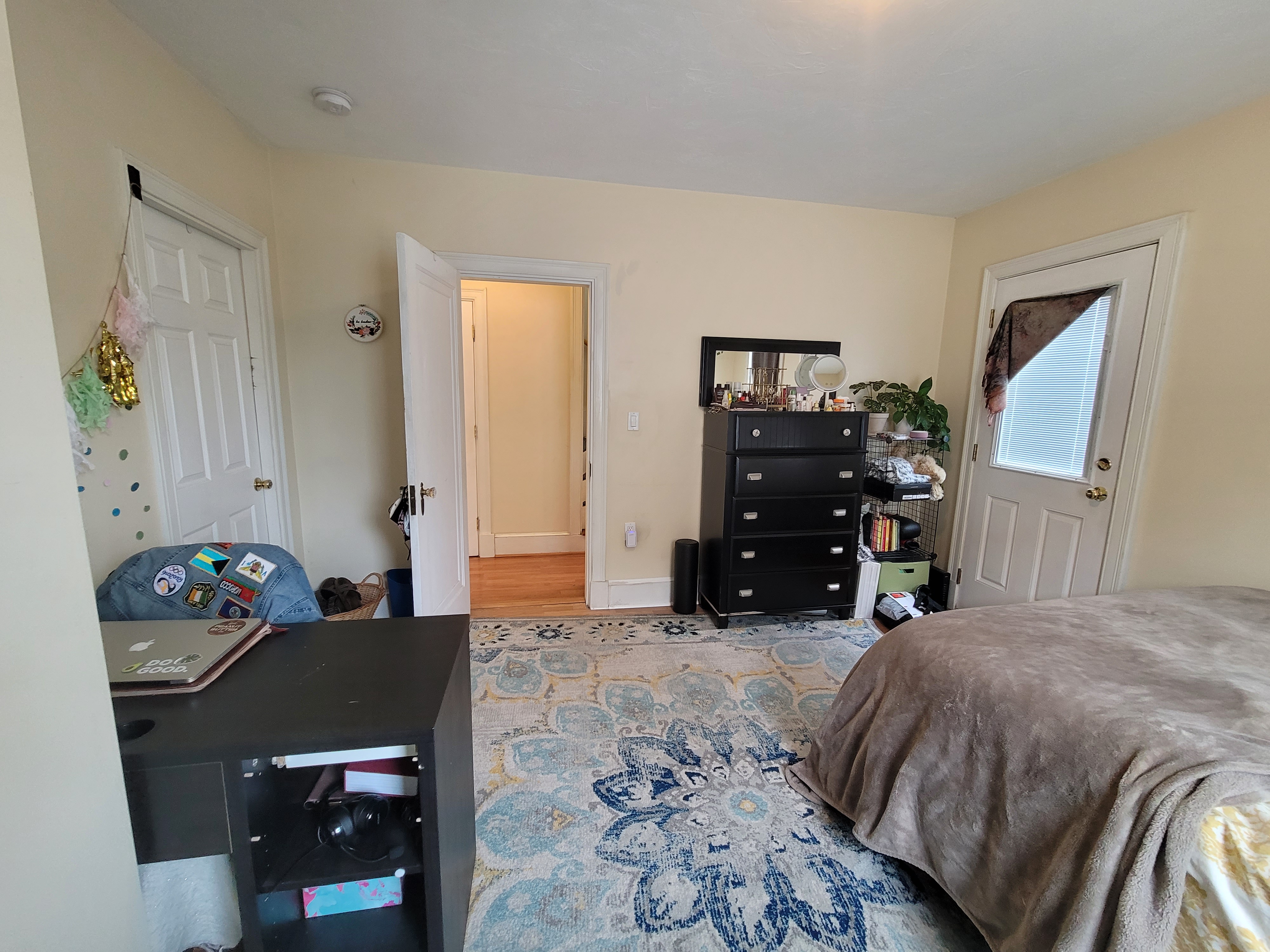 4 bed, 1 bath apartment for rent at 9 Wilson Ave Unit 2, Ball Square — photo 16 of 28