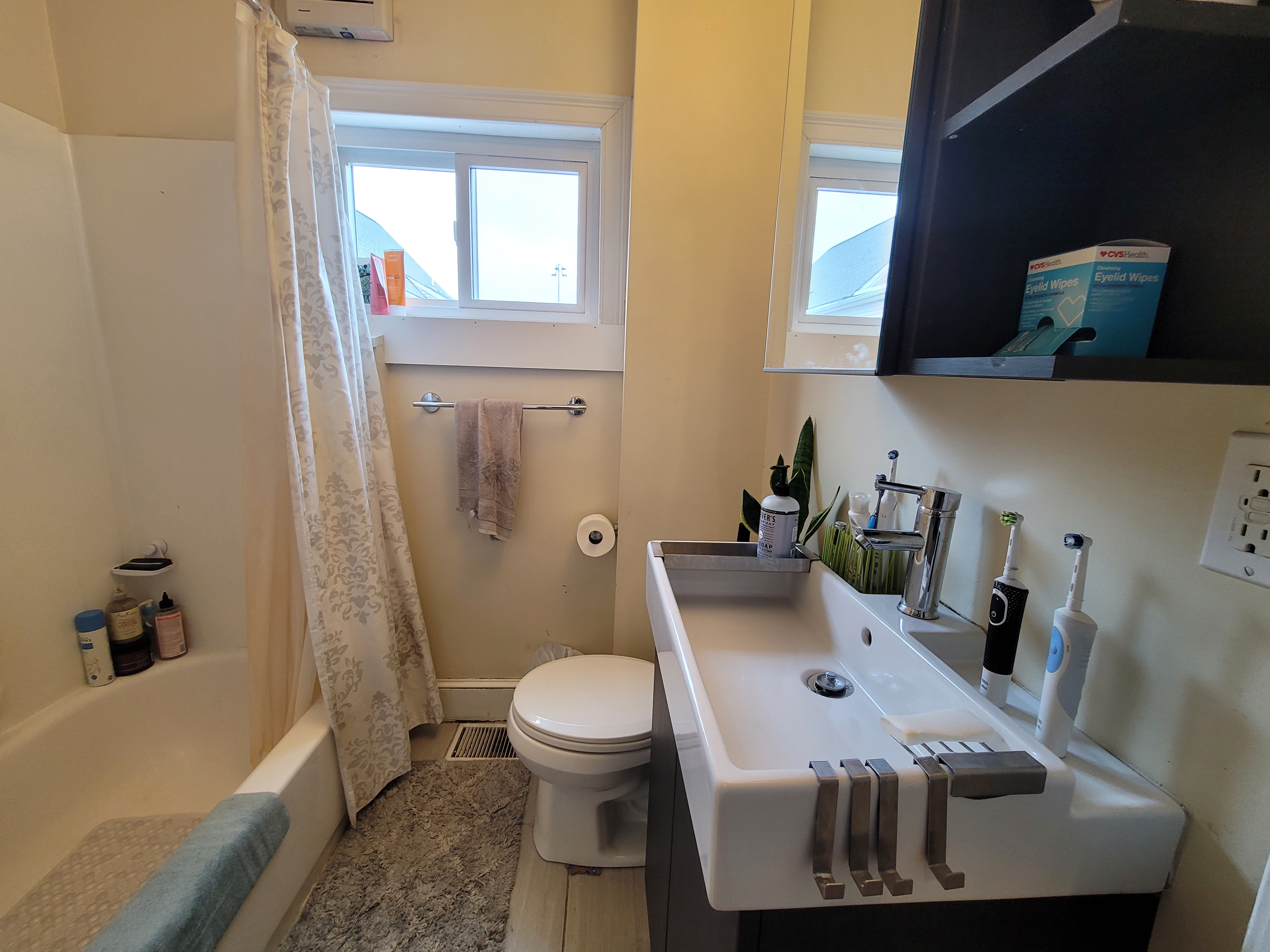 4 bed, 1 bath apartment for rent at 9 Wilson Ave Unit 2, Ball Square — photo 17 of 28