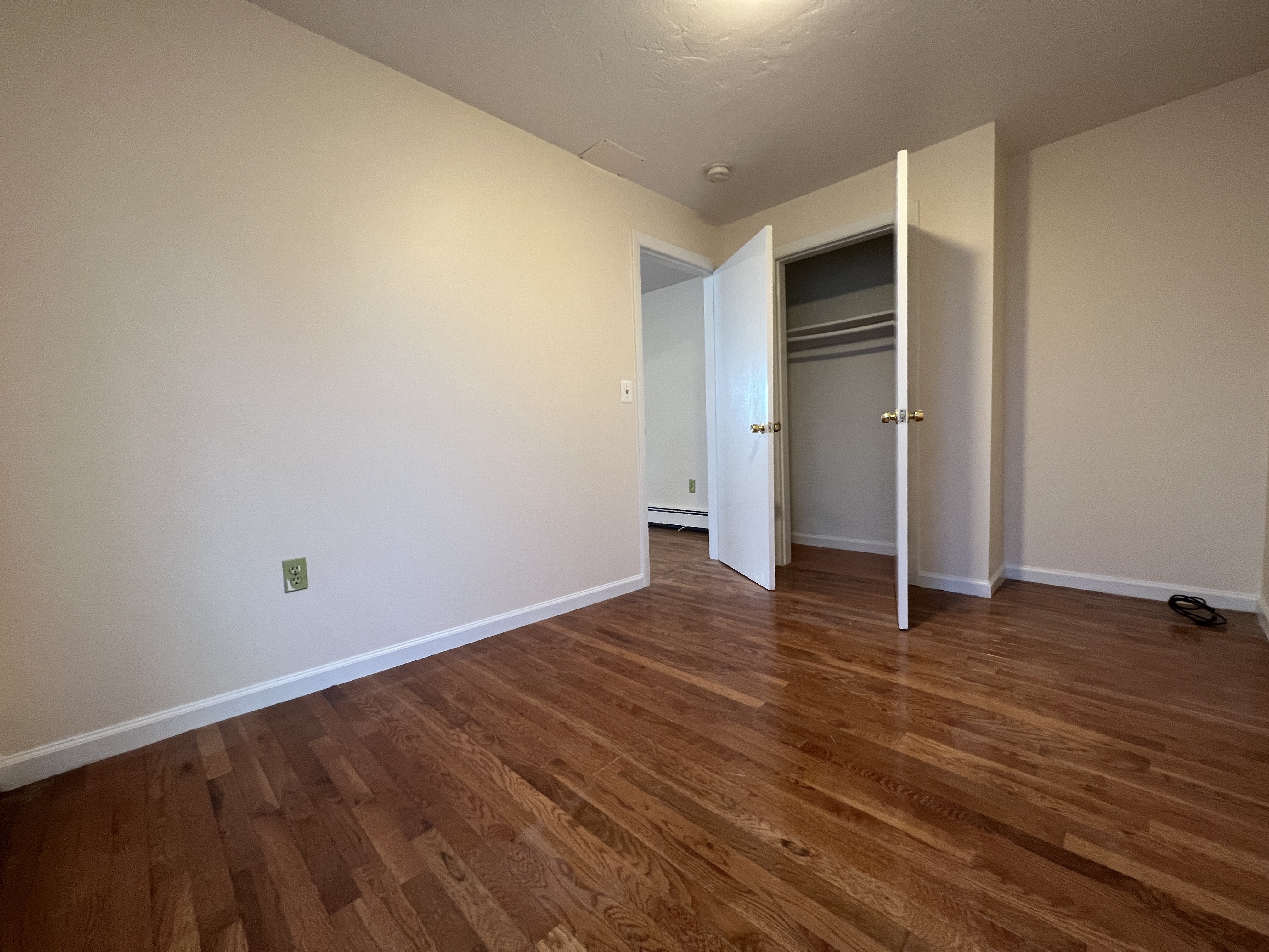1 bed, 1 bath apartment for rent at 4 Appleton St Unit B, Quincy — photo 6 of 8
