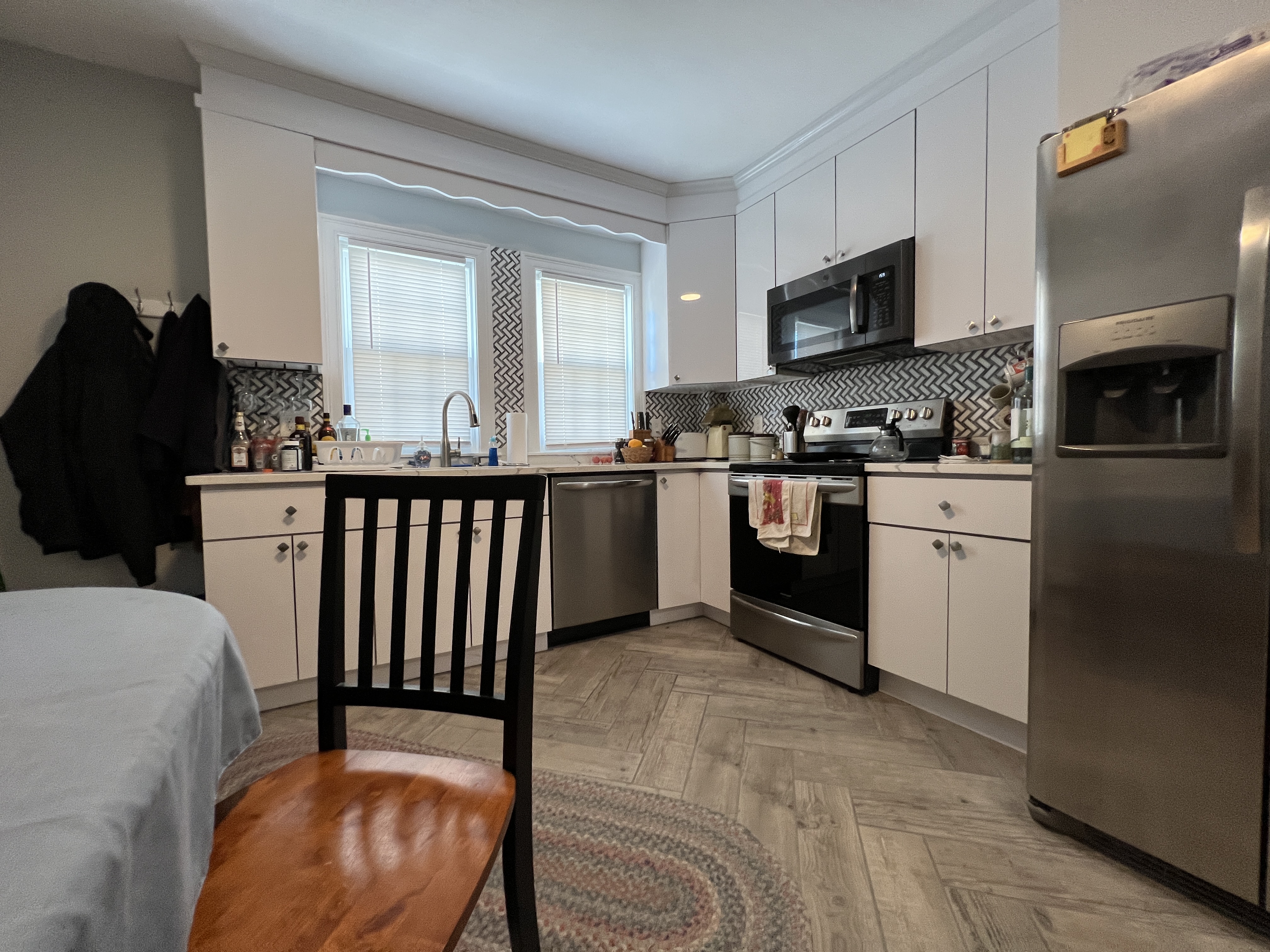 4 bed, 2 bath apartment for rent at 4 Appleton St Unit C, Quincy — photo 5 of 12