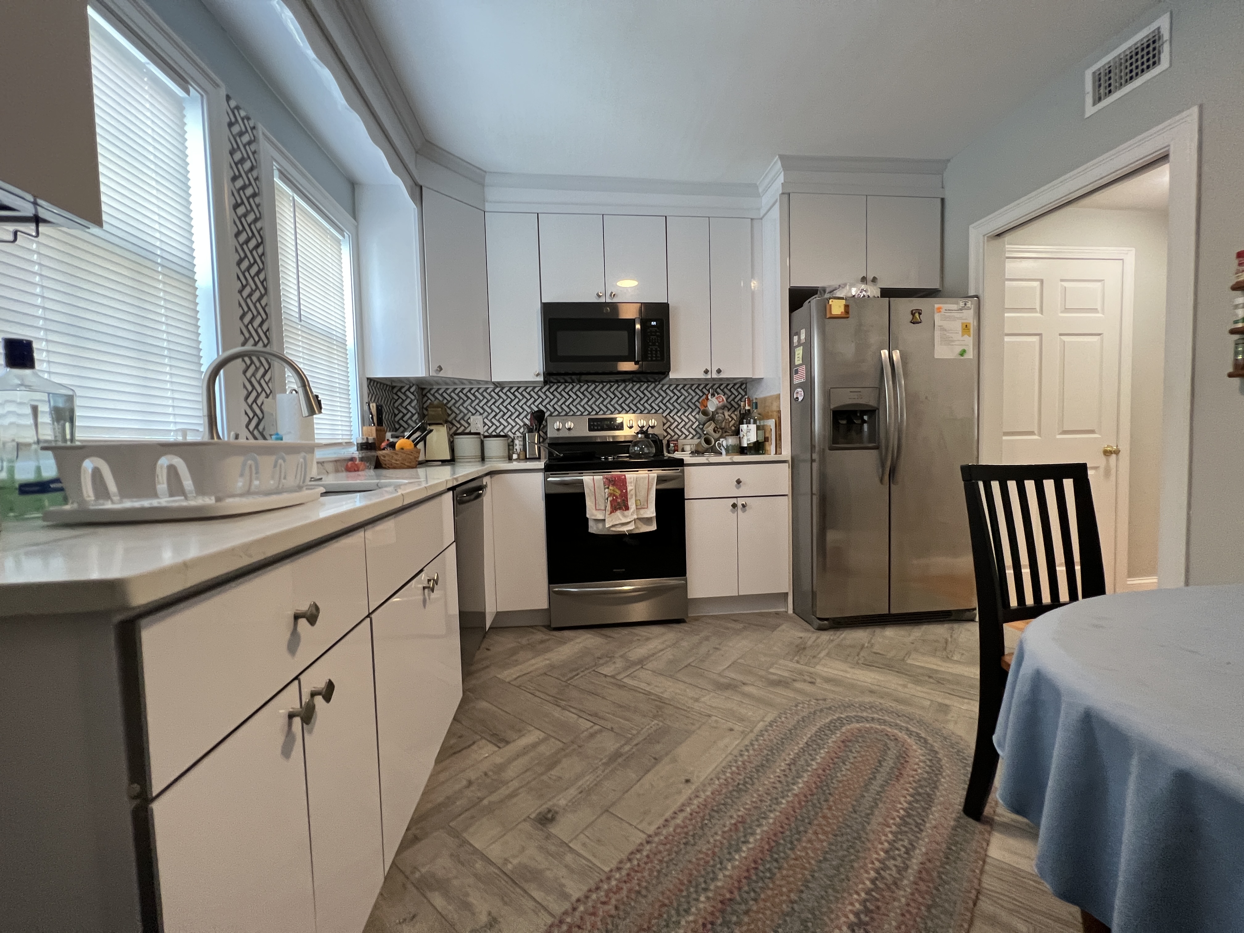 4 bed, 2 bath apartment for rent at 4 Appleton St Unit C, Quincy — photo 6 of 12