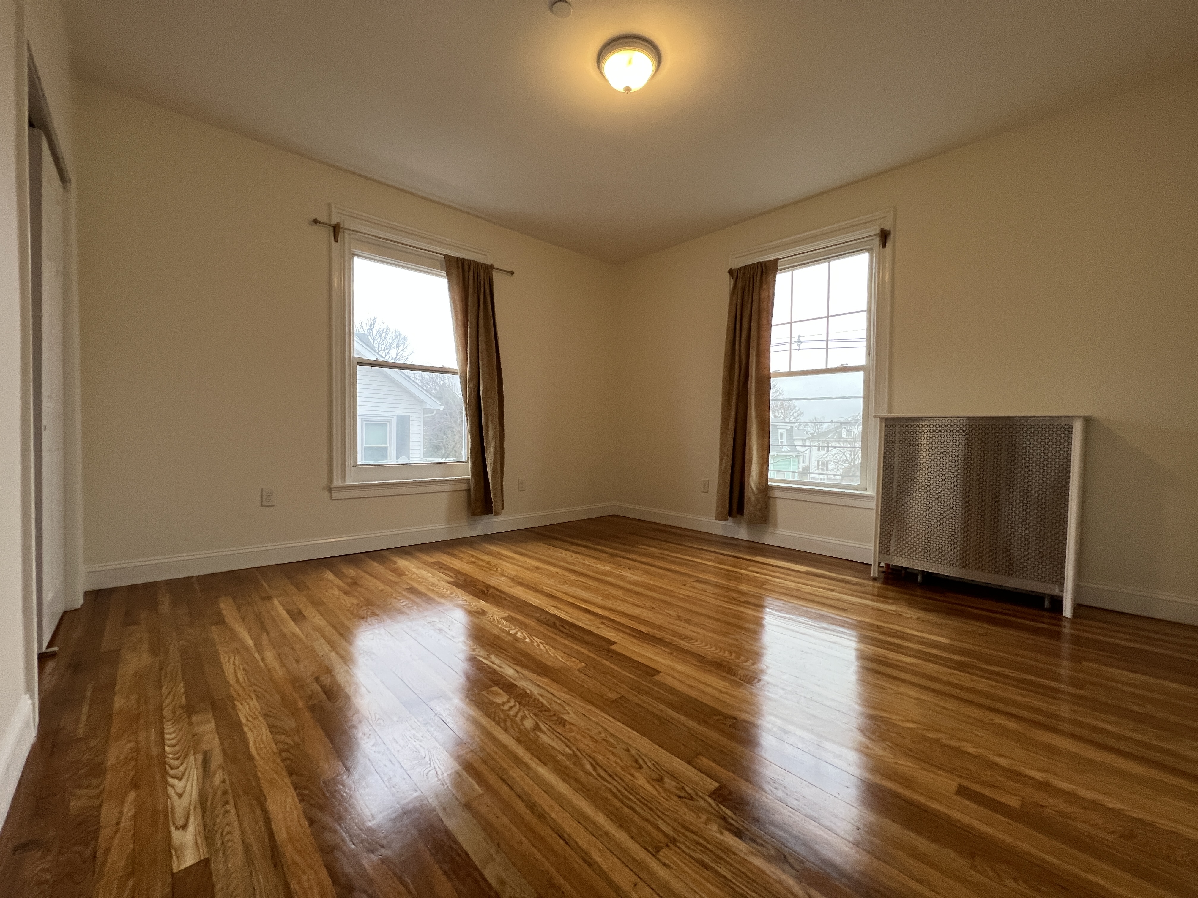 2 bed, 1 bath apartment for rent at 54 Walker St Unit 3, Quincy — photo 7 of 11