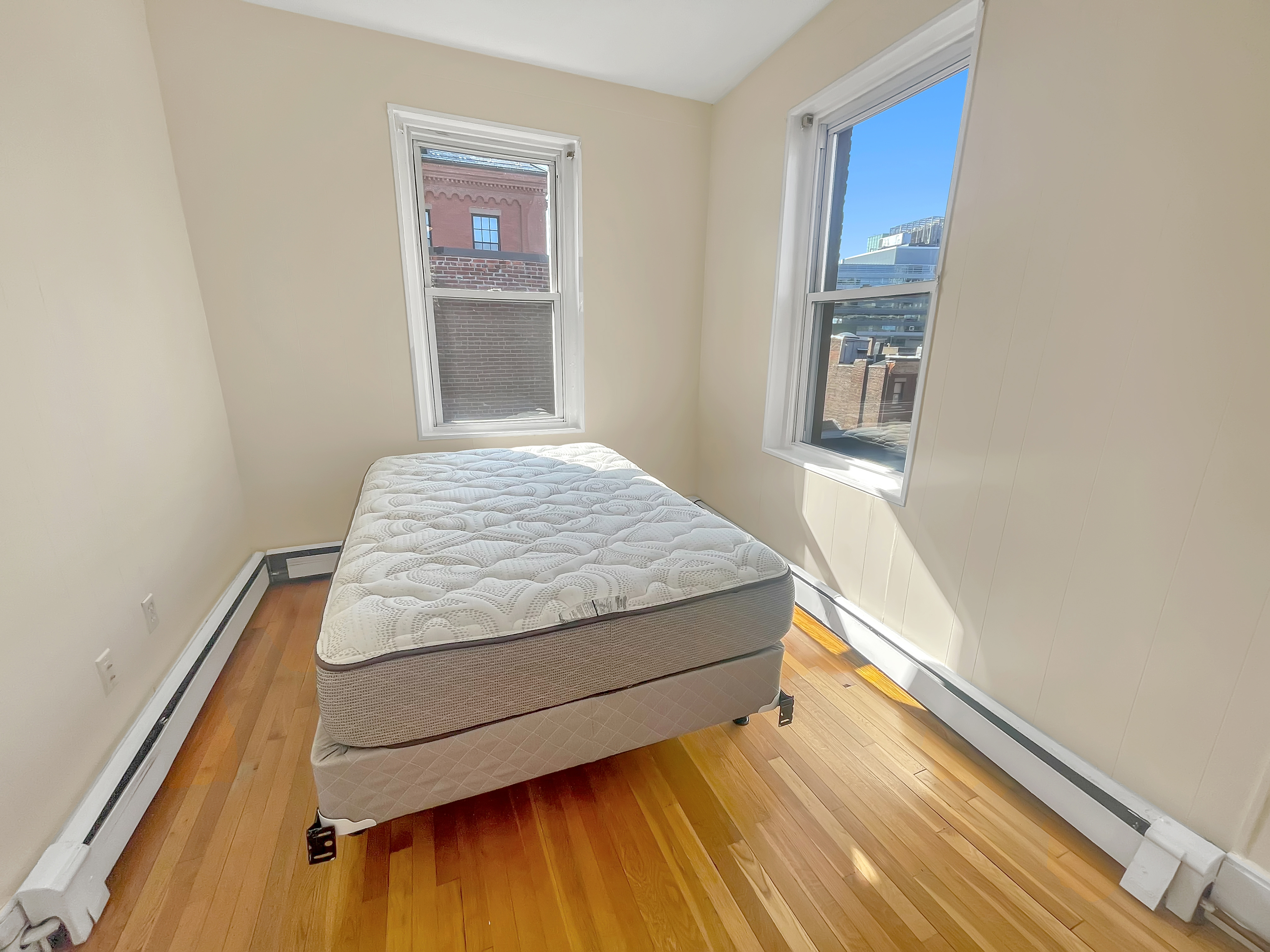 1 bed, 1 bath apartment for rent at 27 Phillips St Unit 8, Beacon Hill — photo 16 of 27
