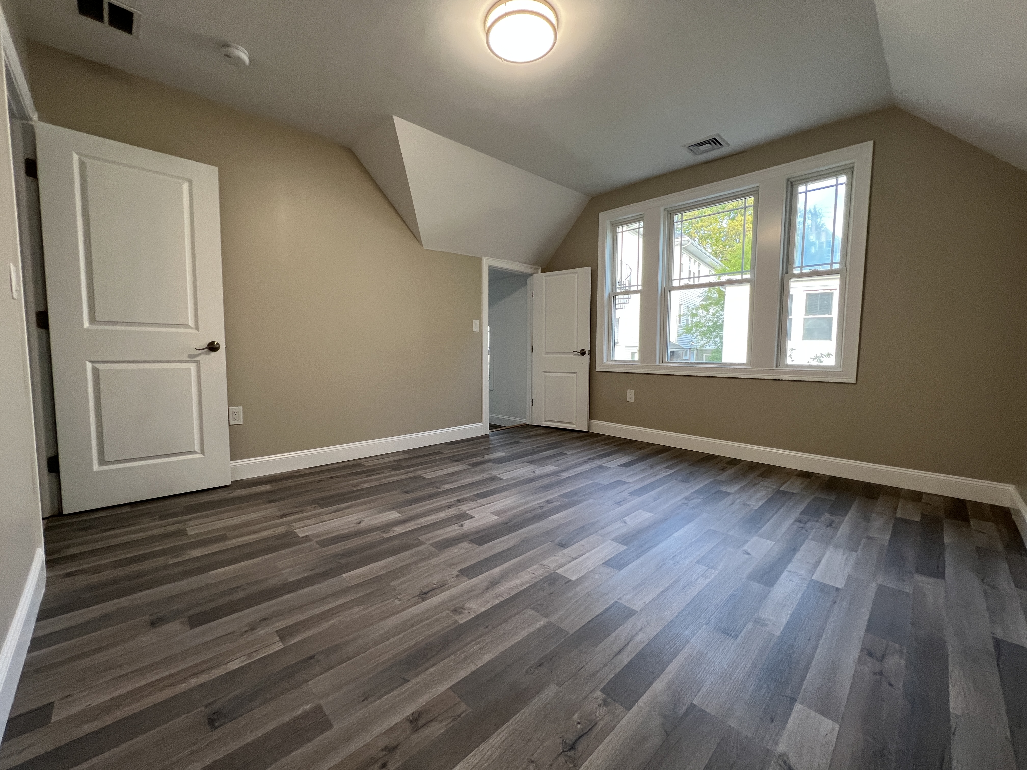 4 bed, 3 bath apartment for rent at 324 Farrington St Unit 1, Quincy — photo 15 of 21