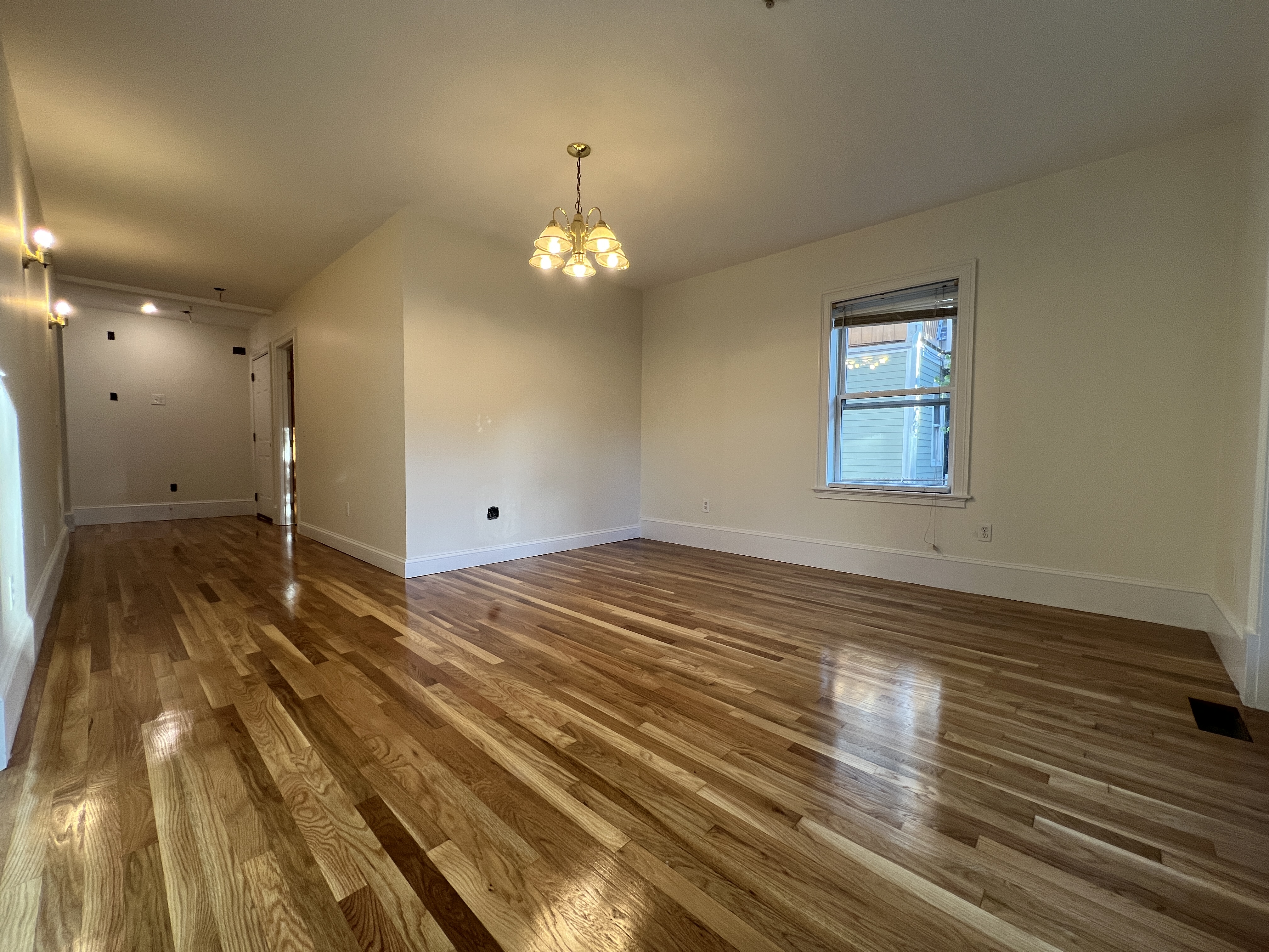 4 bed, 3 bath apartment for rent at 128 Buttonwood St Unit 1, Dorchester — photo 1 of 14