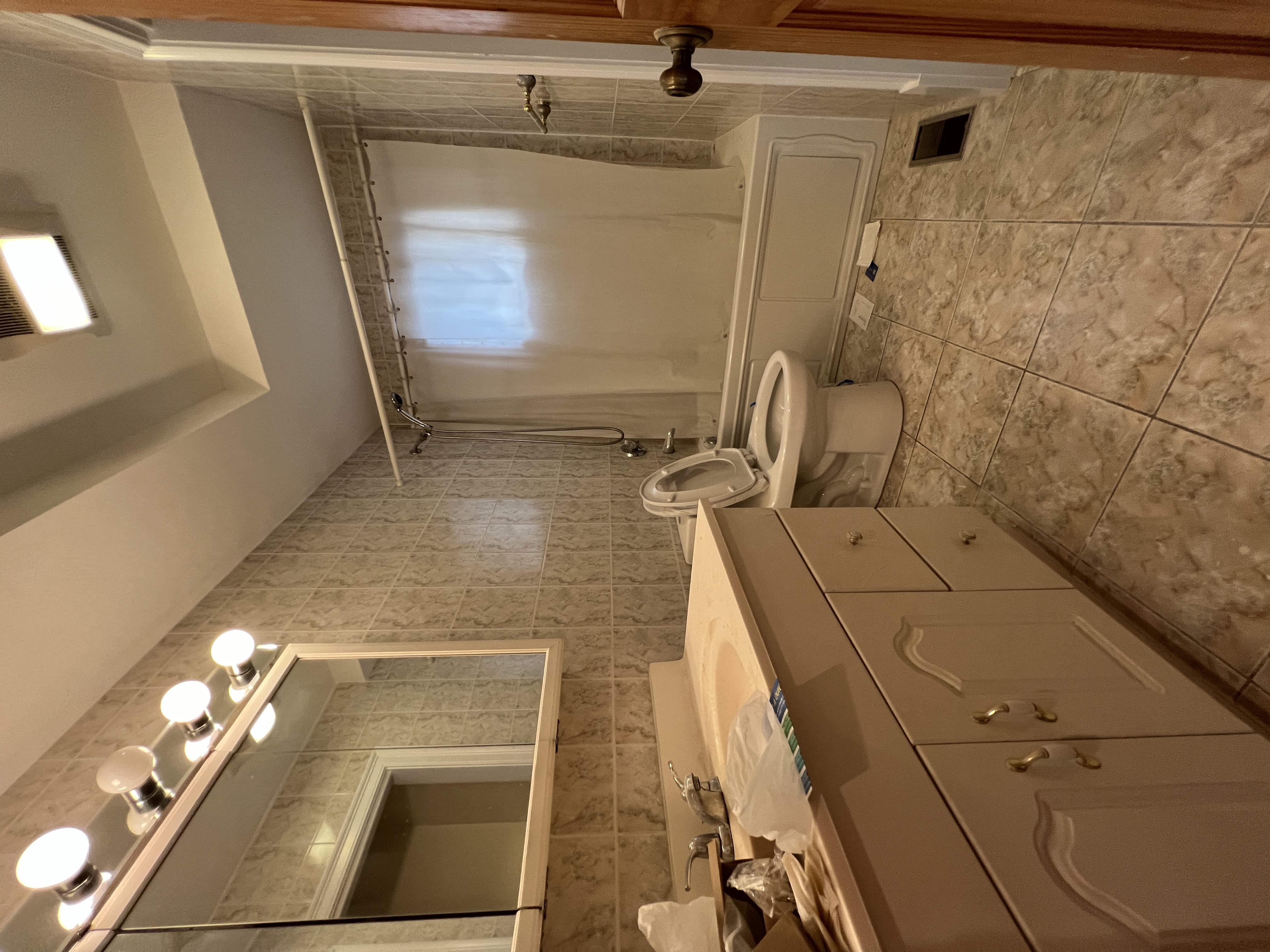 4 bed, 2 bath apartment for rent at 128 Buttonwood St Unit 2, Dorchester — photo 10 of 15