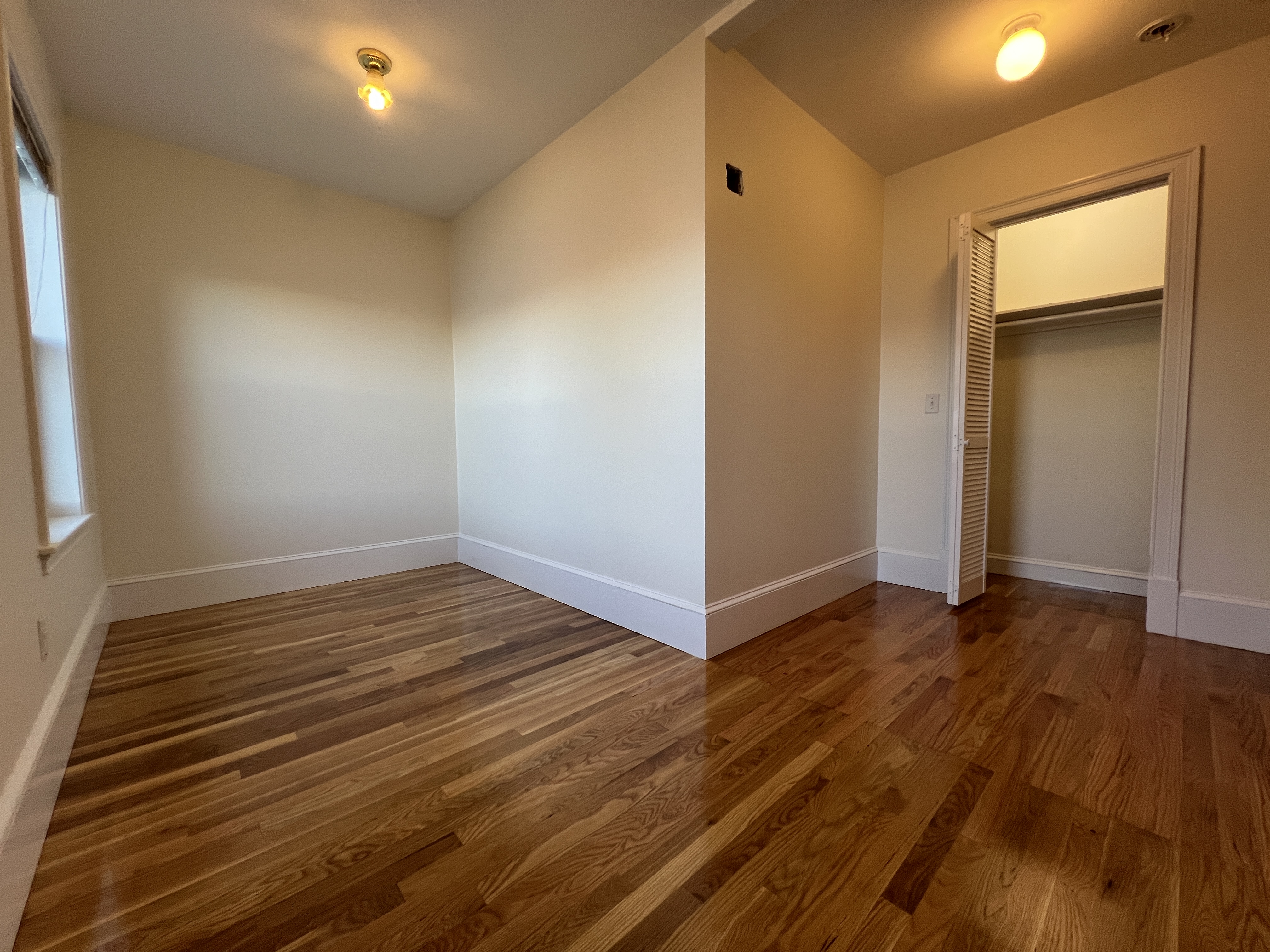 4 bed, 2 bath apartment for rent at 128 Buttonwood St Unit 2, Dorchester — photo 12 of 15