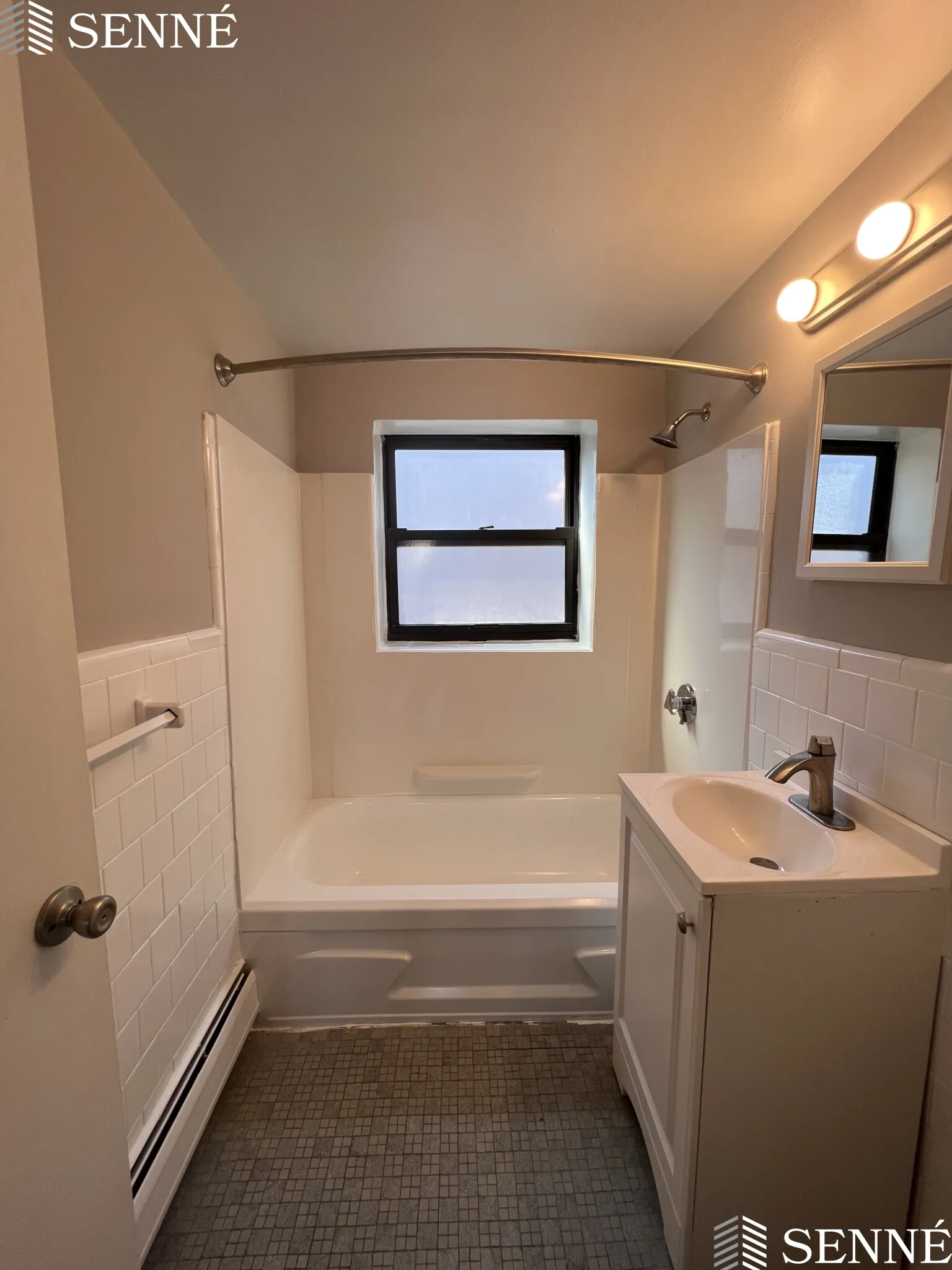 50 Harvard Ave, Harvard Avenue