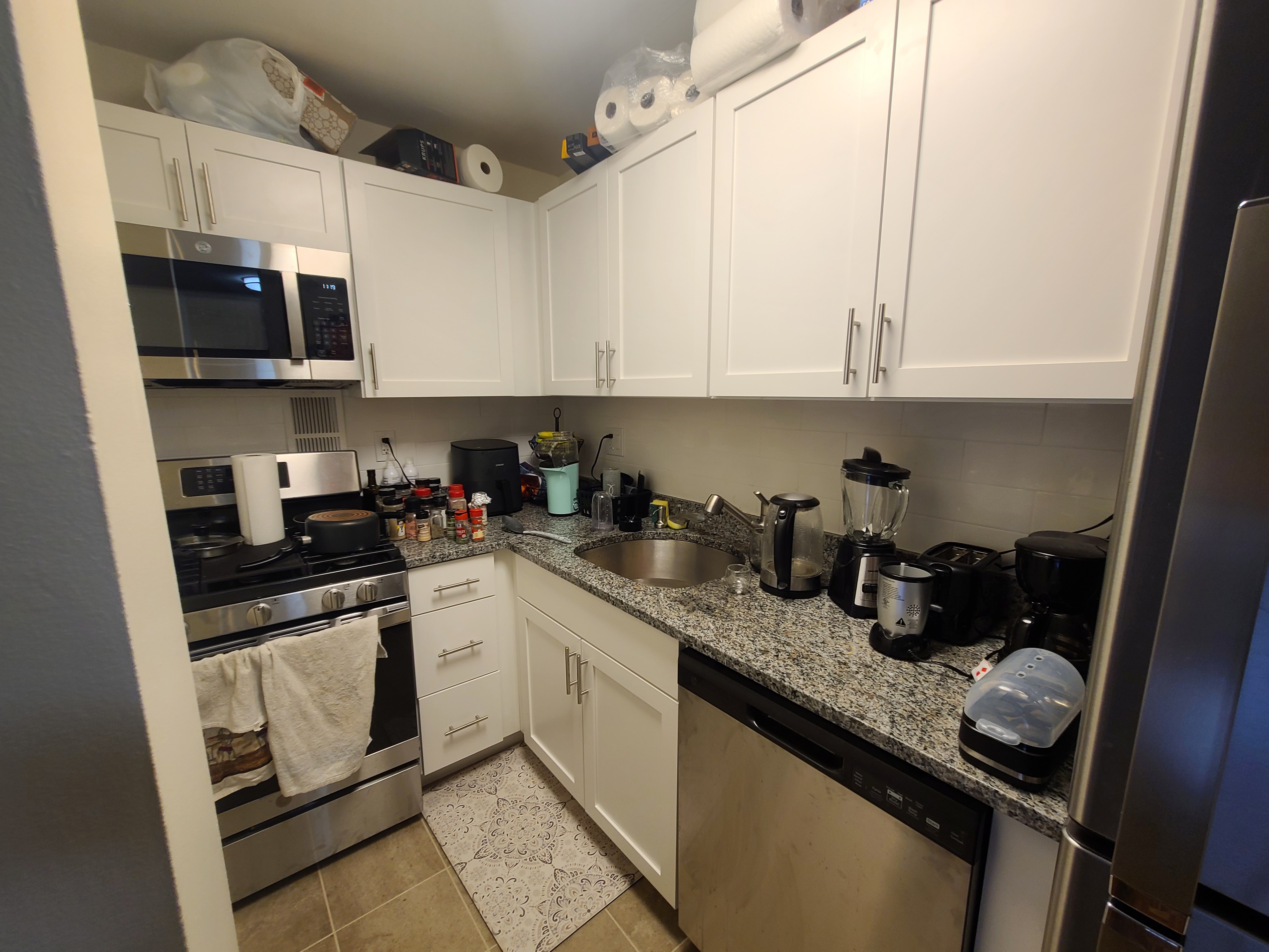 2 bed, 1.5 bath apartment for rent at 185 Freeman St Unit B512, Coolidge Corner — photo 1 of 20