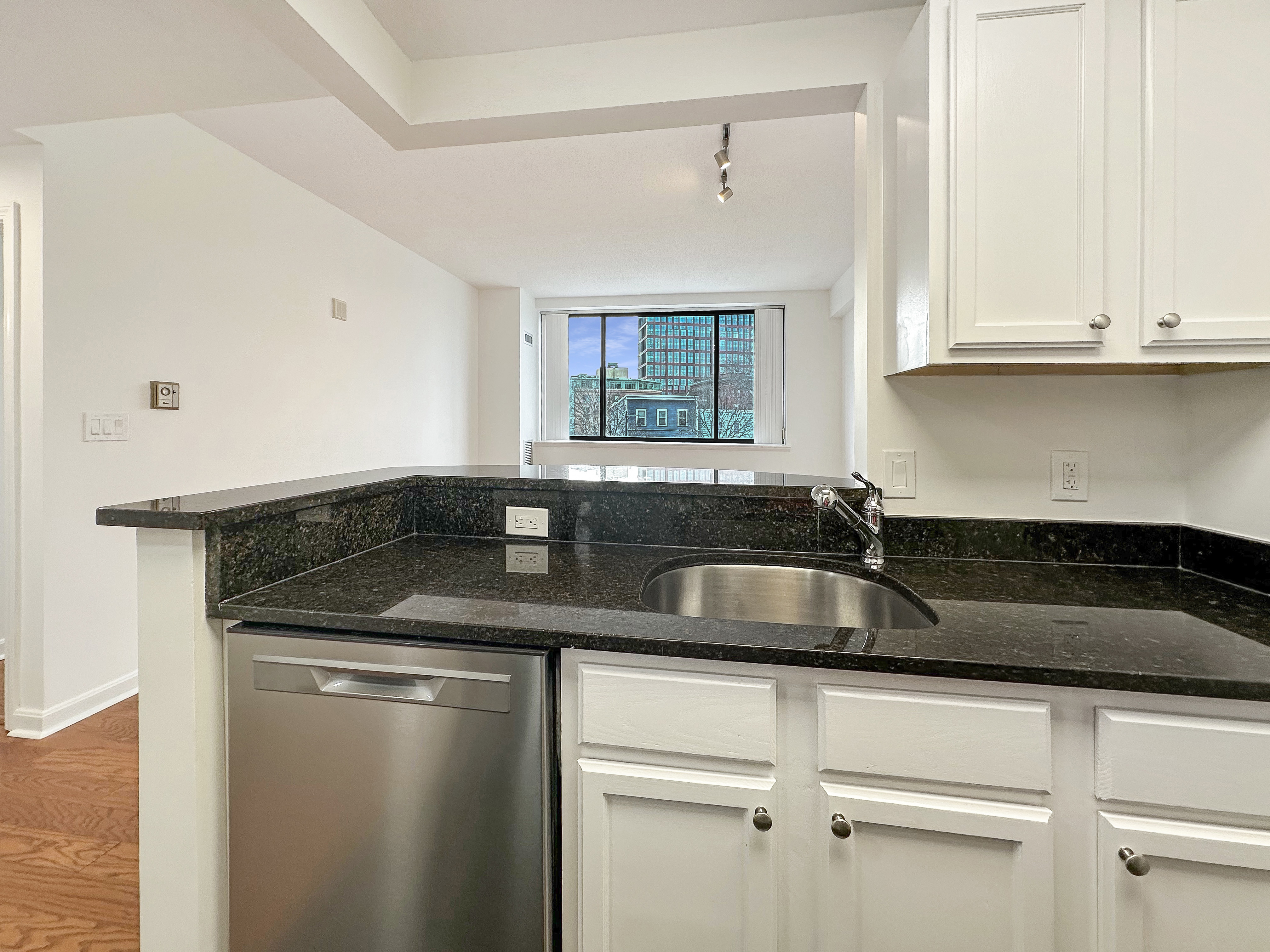 1 bed, 1 bath apartment for rent at 169 Monsignor O'brien Highway Unit 307, East Cambridge — photo 9 of 29