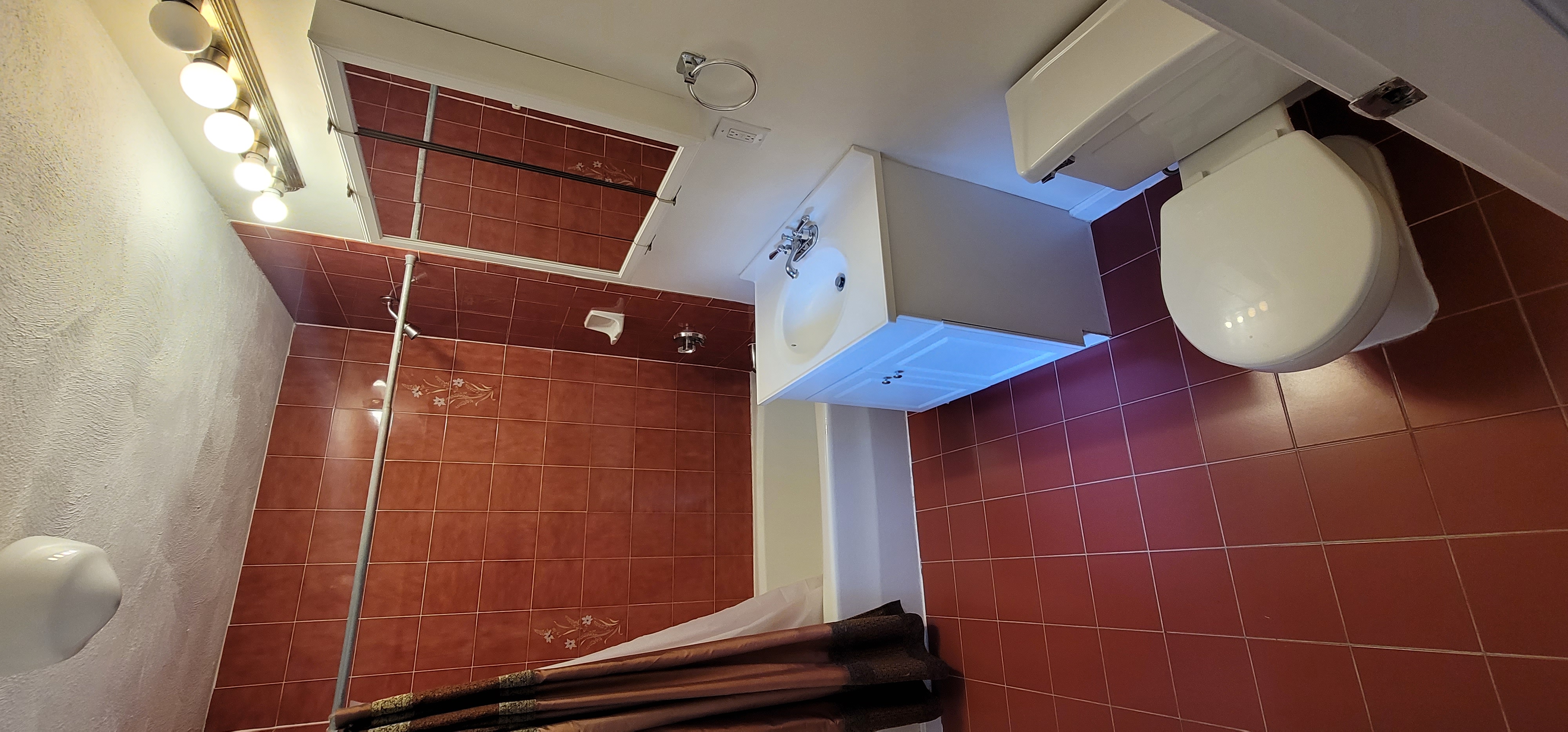 3 bed, 3.5 bath apartment for rent at 100C Allandale St Unit house, West Roxbury — photo 9 of 32