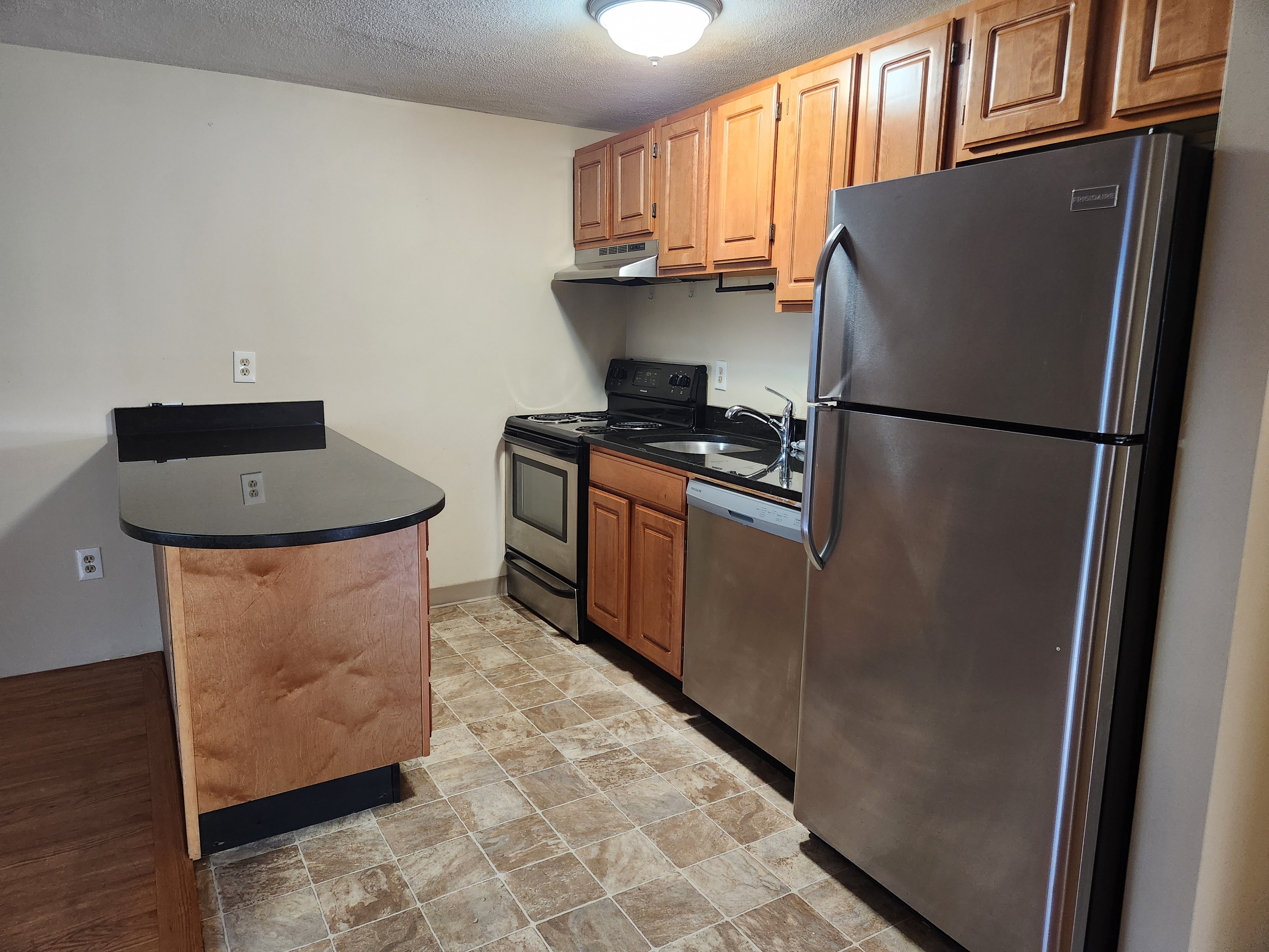 385 Dorchester St, South Boston