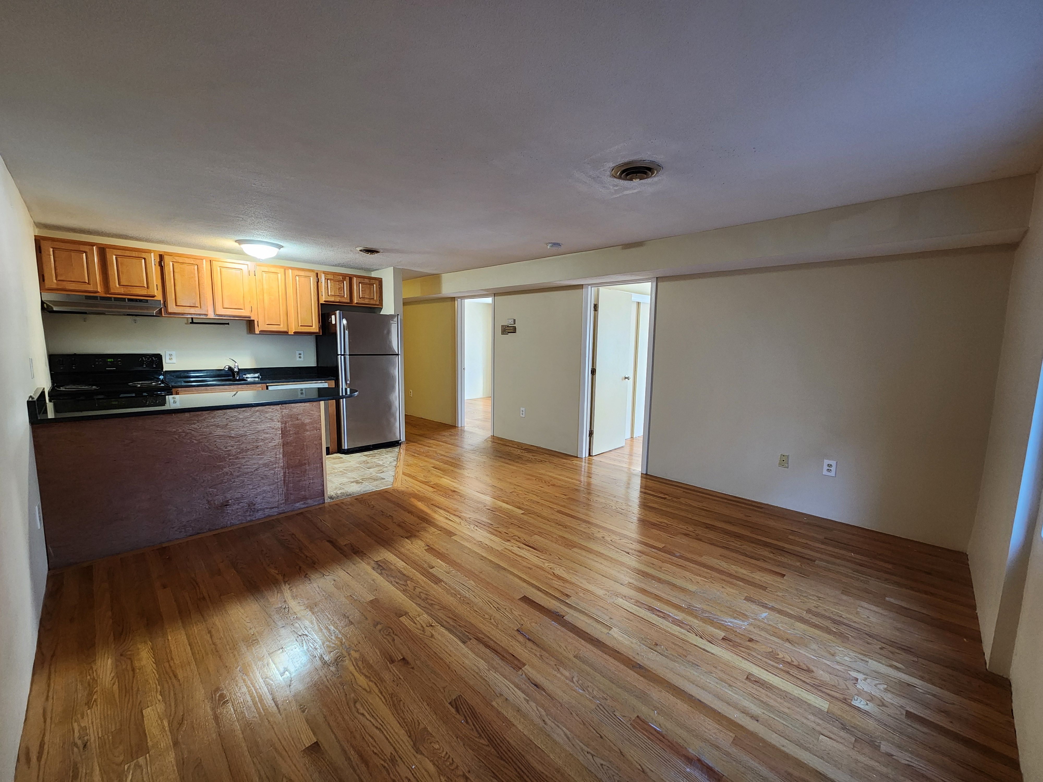 385 Dorchester St, South Boston