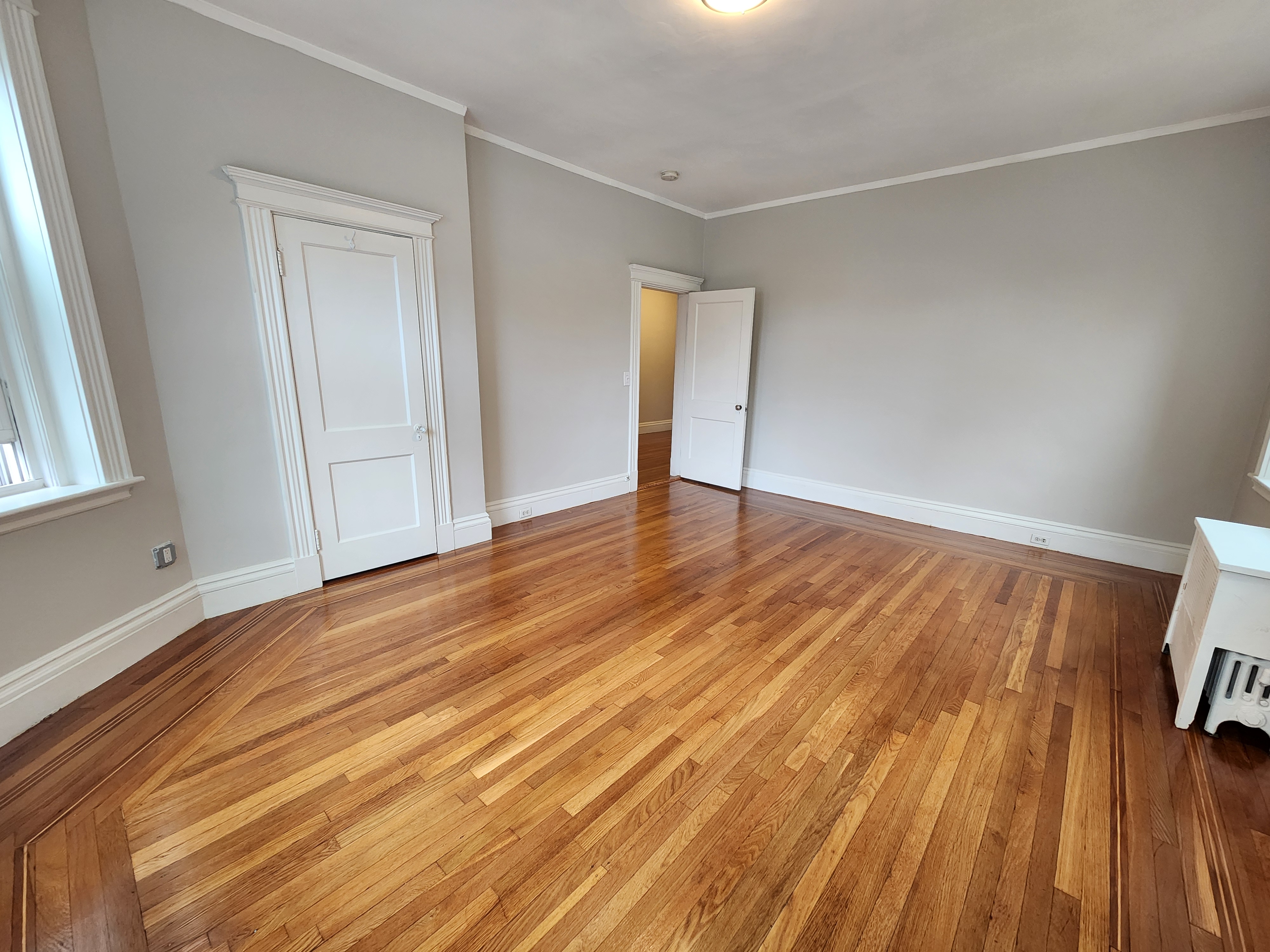 31 Stearns Rd, Coolidge Corner