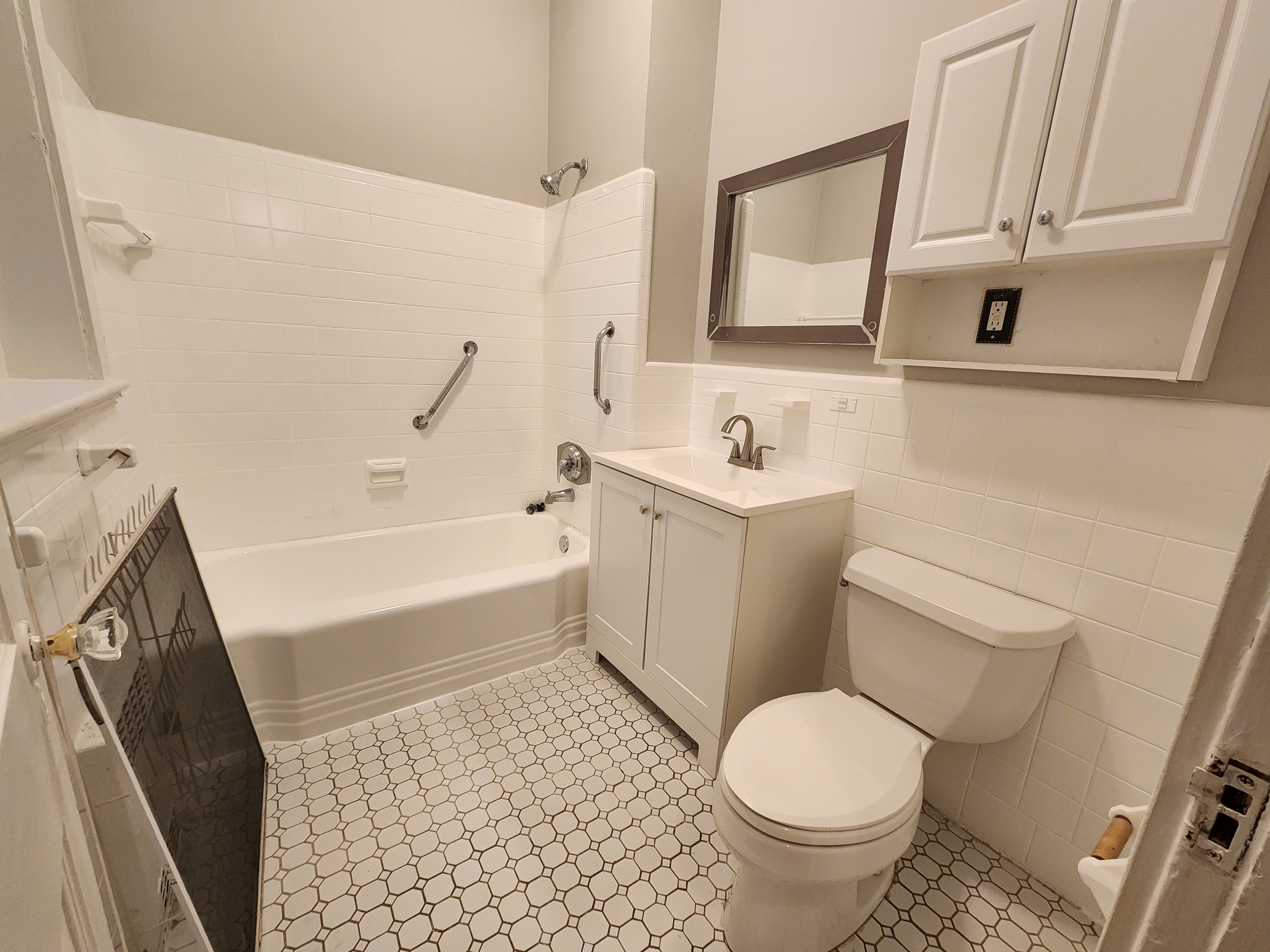 31 Stearns Rd, Coolidge Corner