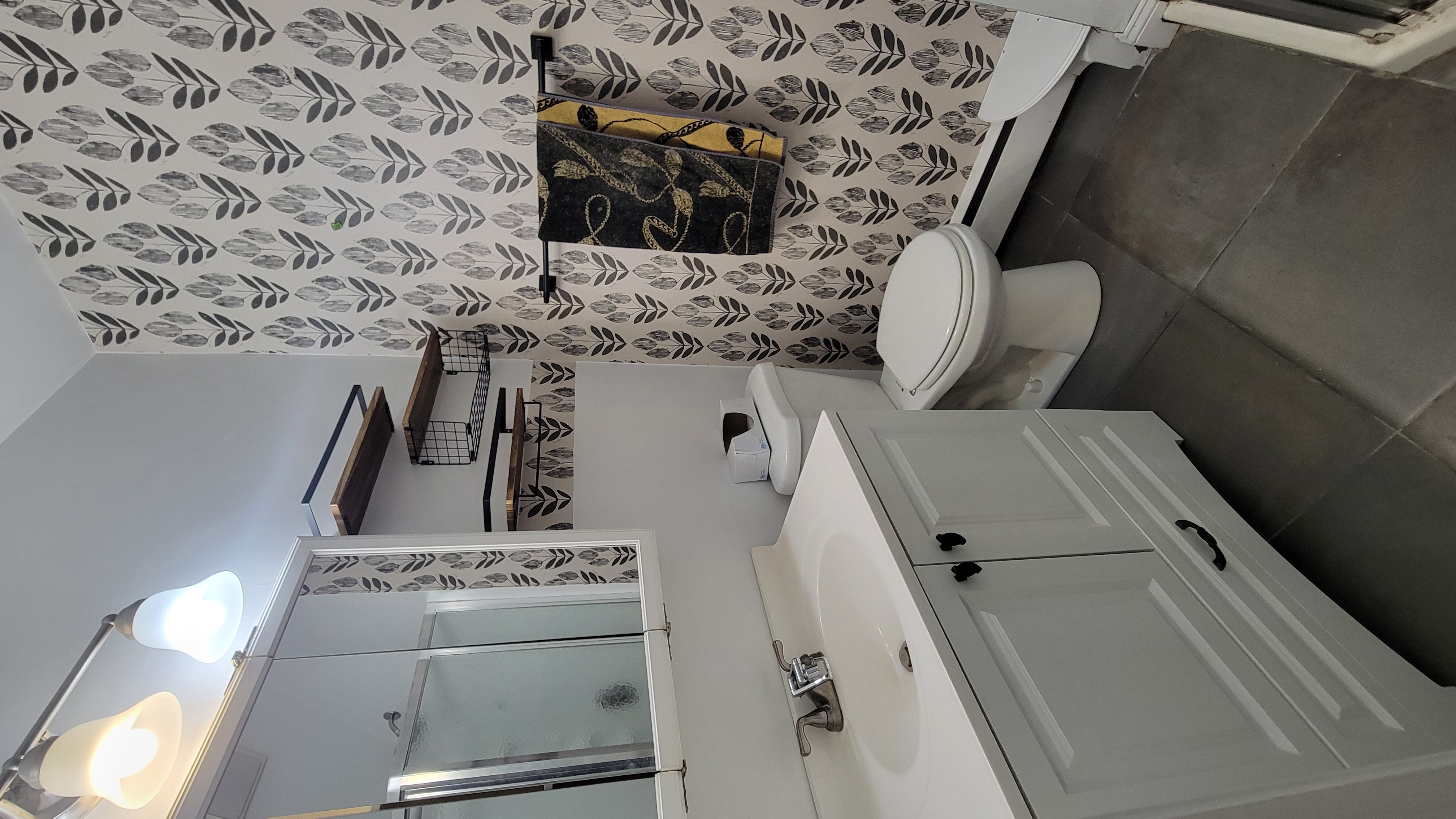 7 Cheever Ct, East Boston