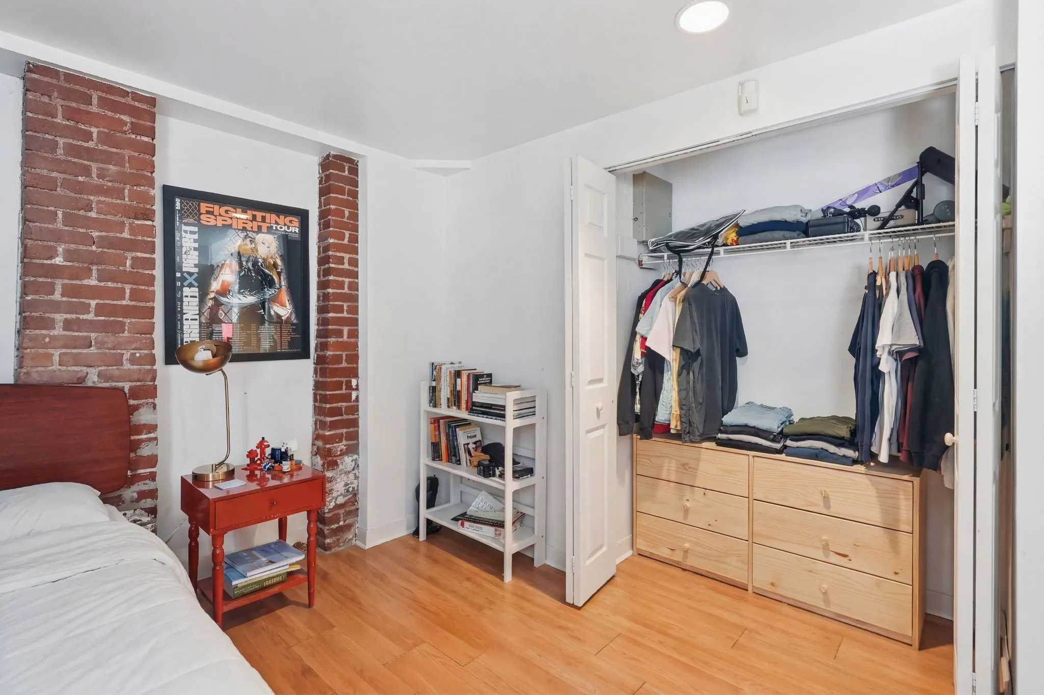 104 Gainsborough St, Fenway