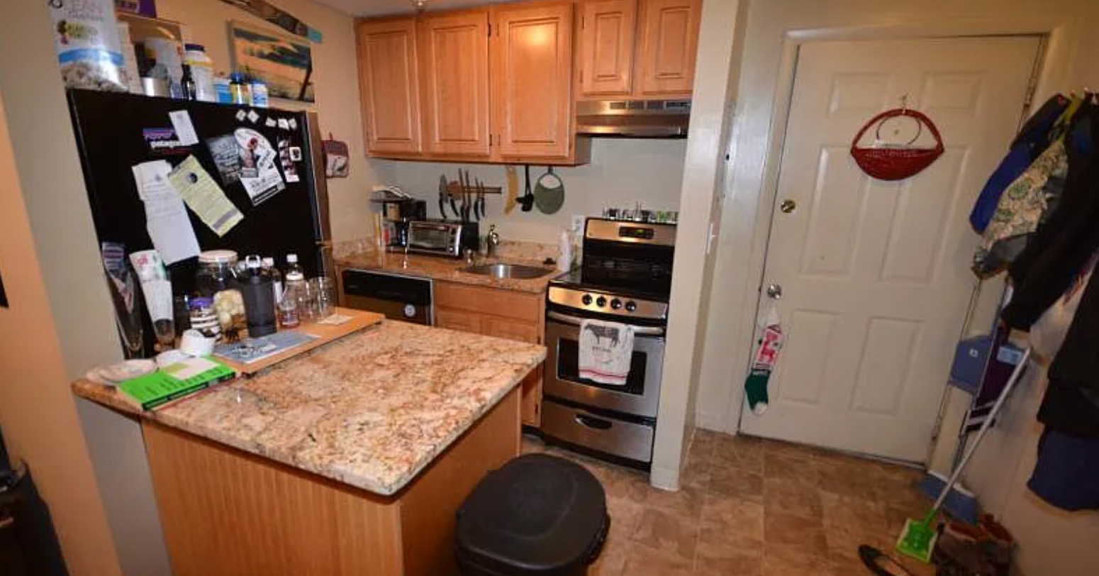 385 Dorchester St, South Boston