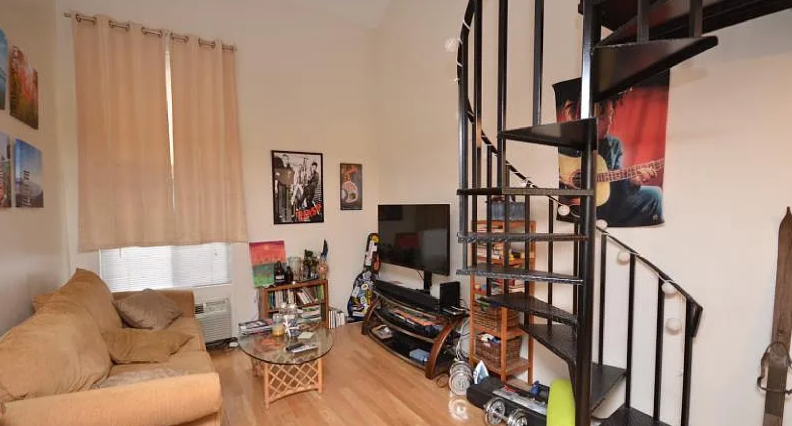 385 Dorchester St, South Boston