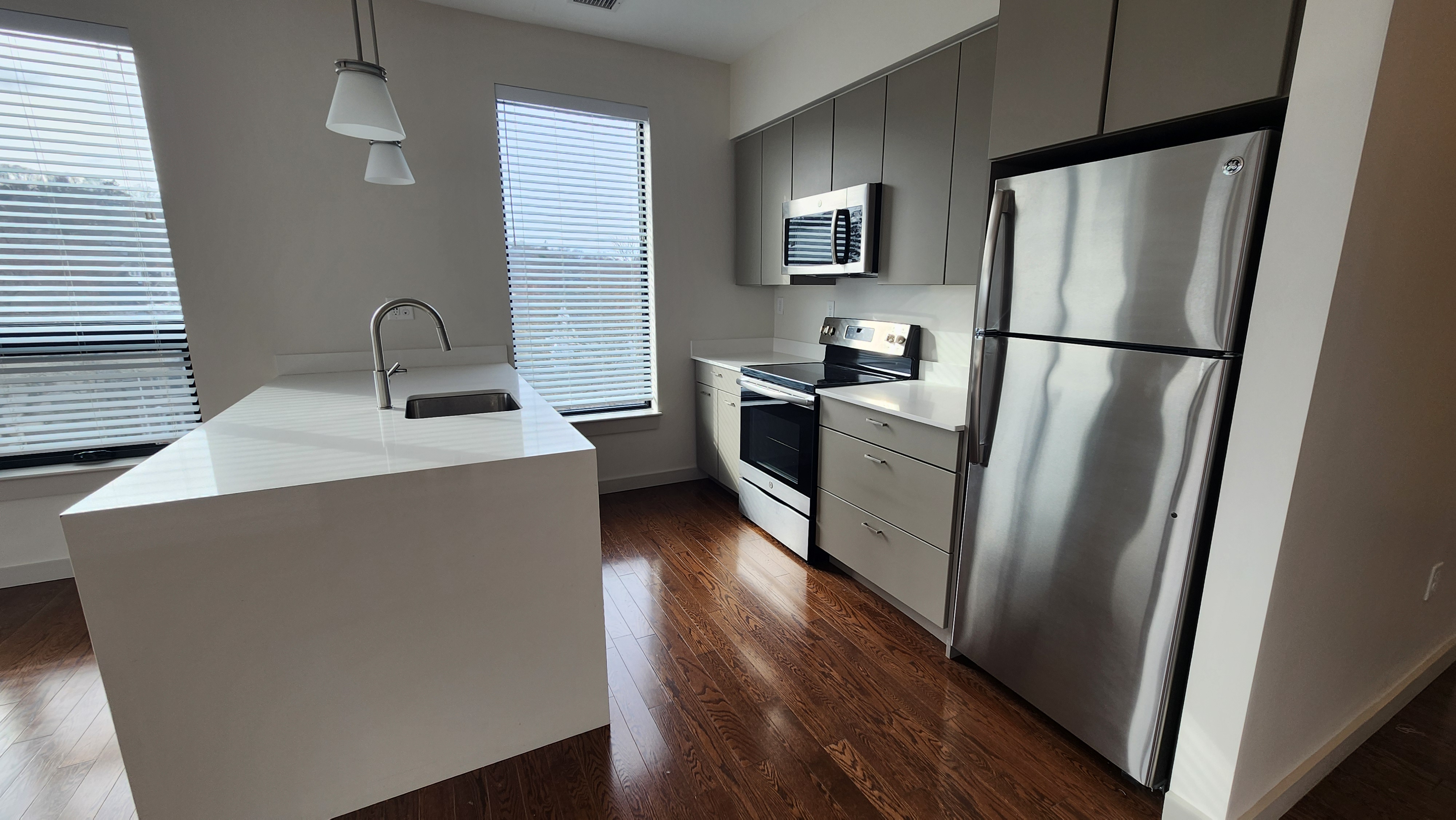 455 Harvard St, North Brookline