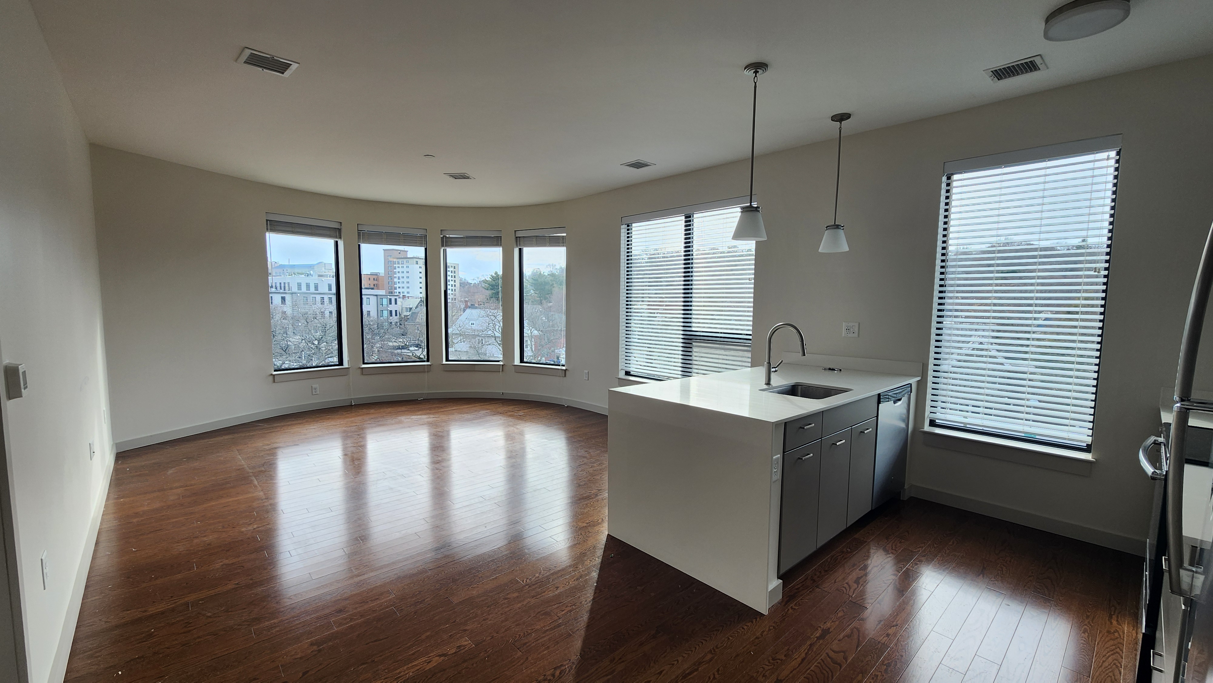 455 Harvard St, North Brookline