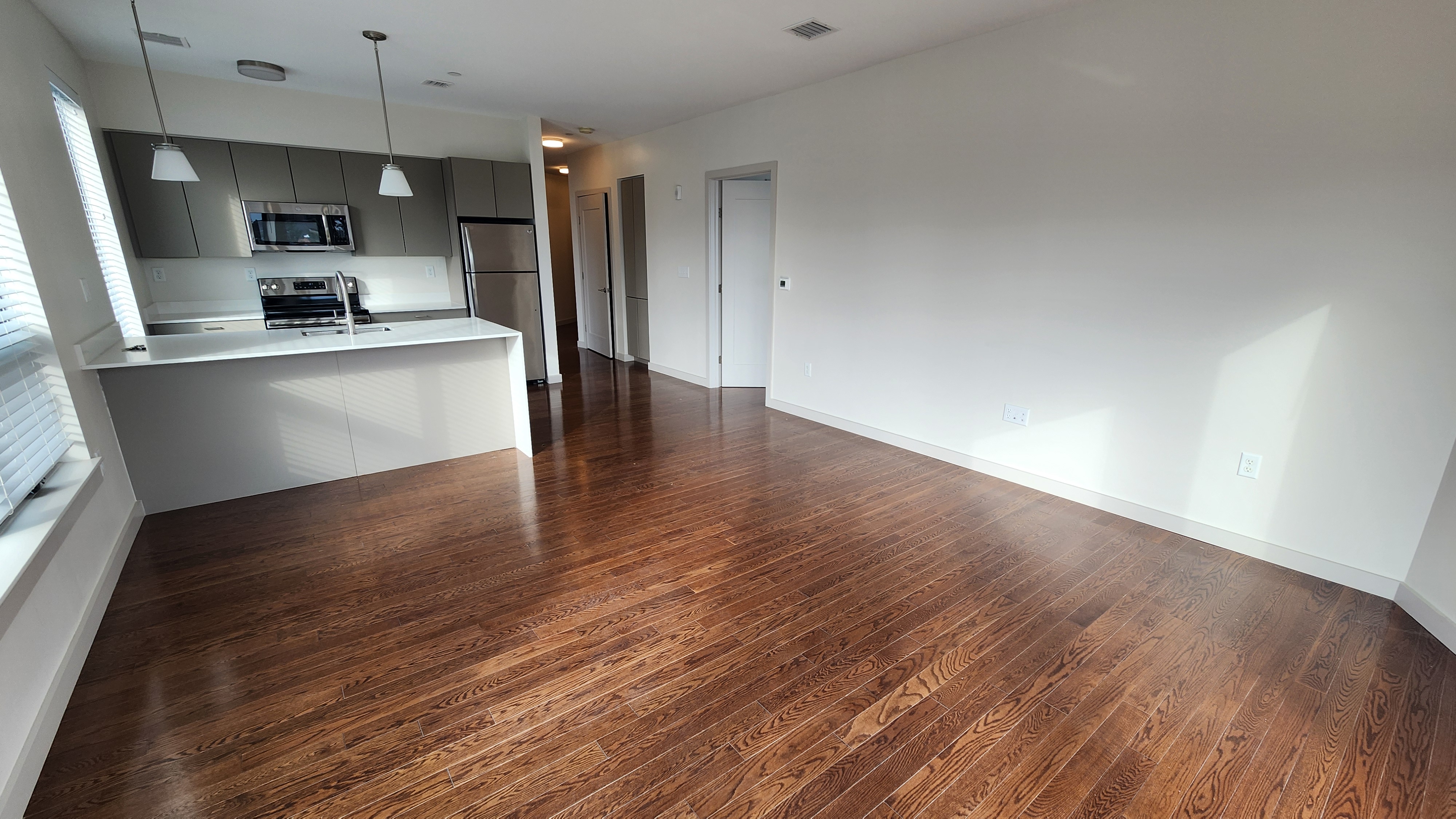 455 Harvard St, North Brookline