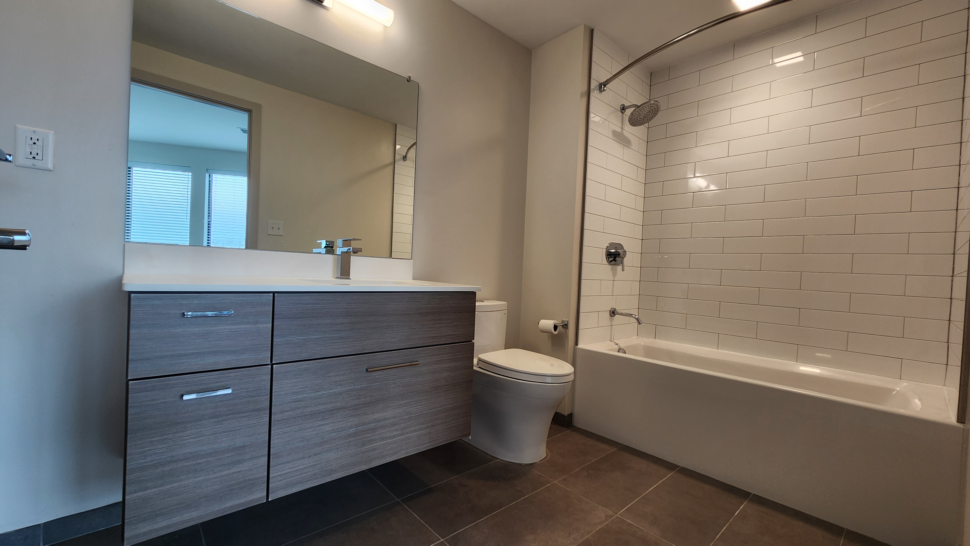 455 Harvard St, North Brookline