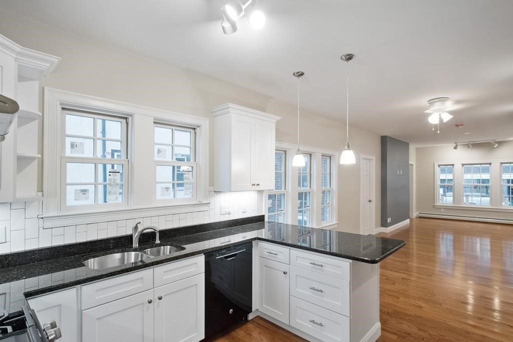 101 Lanark, Brighton