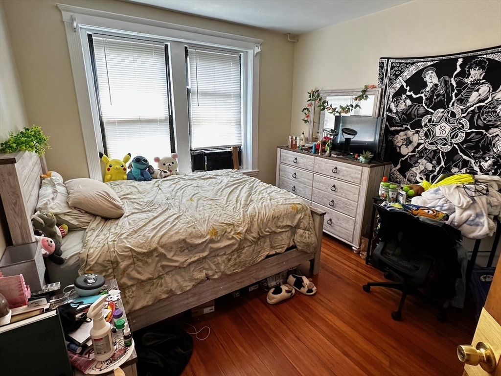 1682 Commonwealth Ave, Brighton