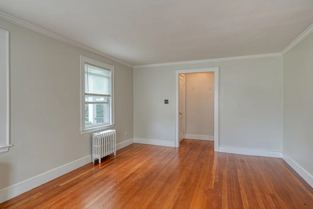 618 Main St, Watertown