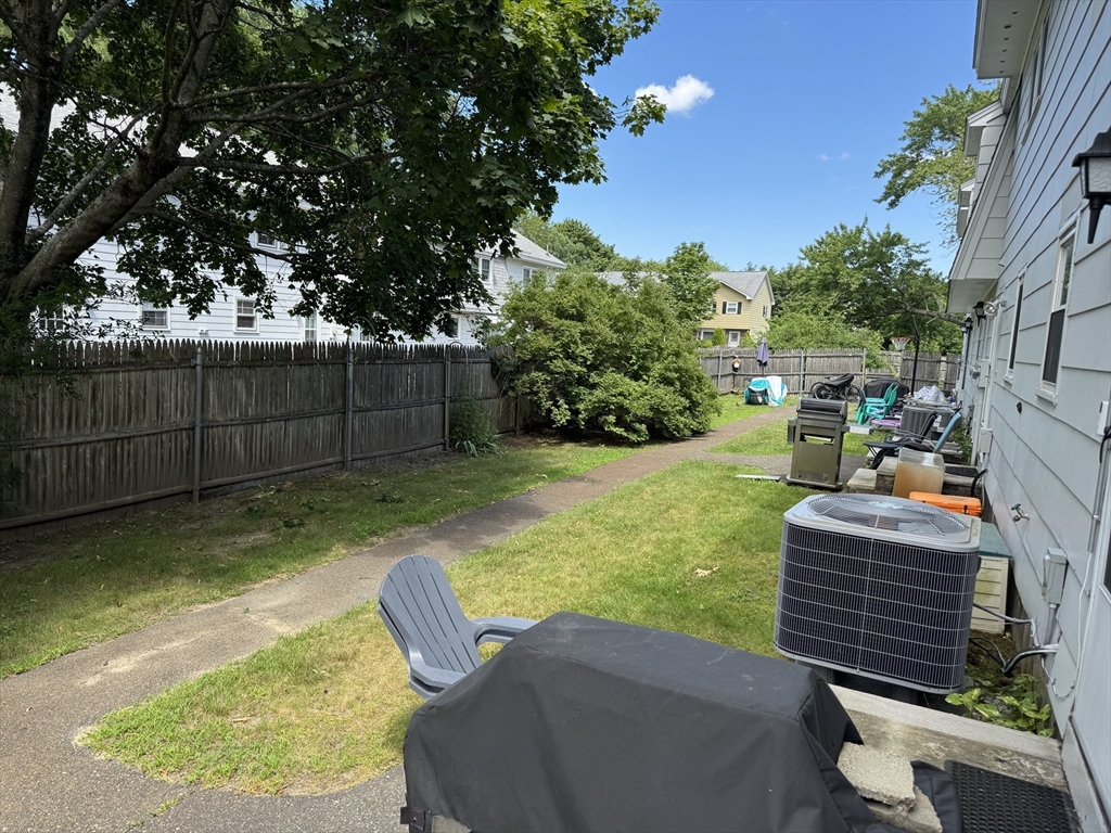 31 Constitution Way, Methuen