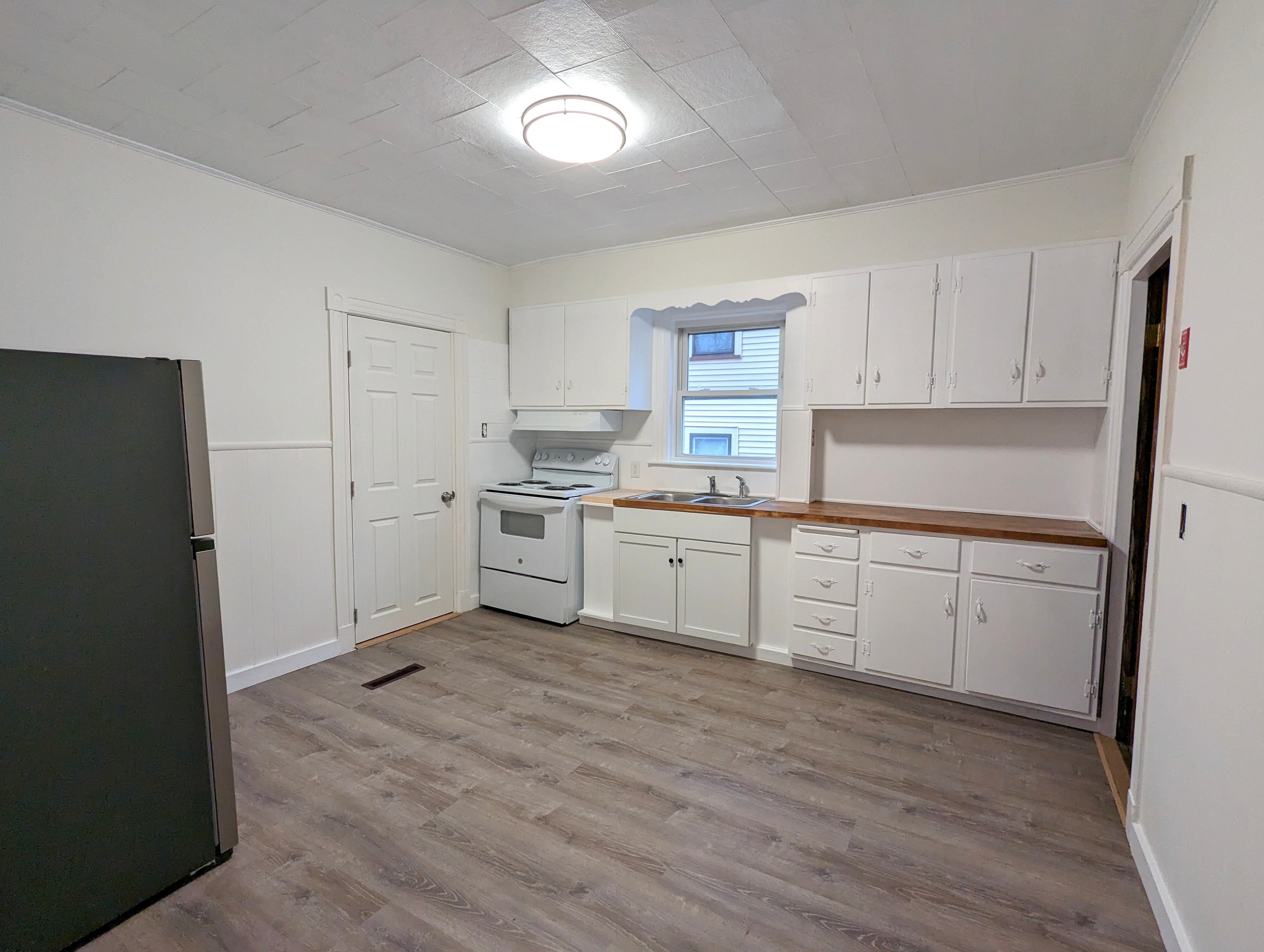 87 Marshall St, Winter Hill